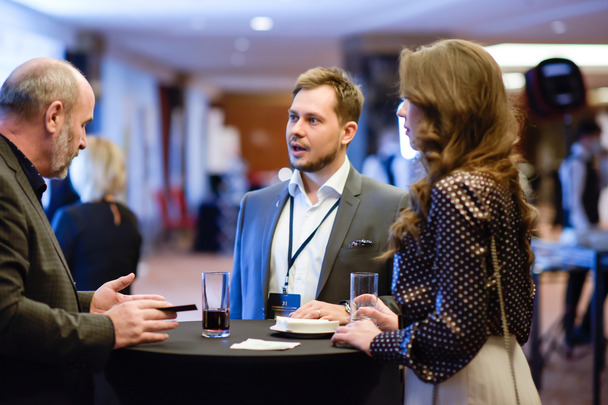 ФОРУМ. Фотограф для бизнесконтента, репортажей и семейного альбома в Москве