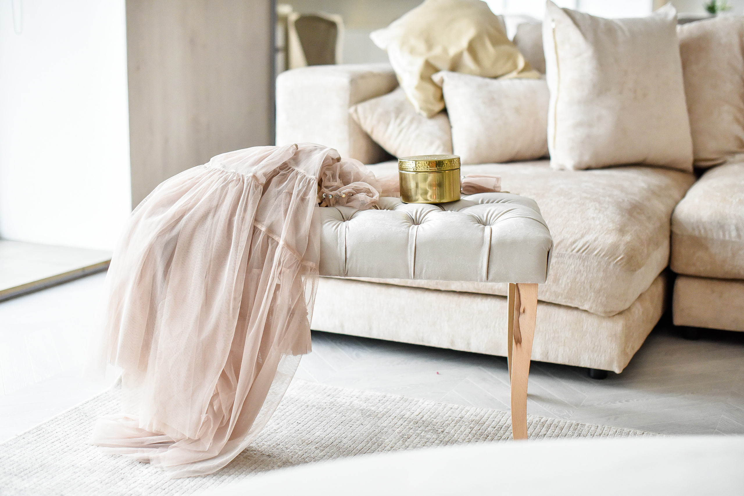 Фотосъмка для мебельного шоу-рума. Фотограф для бизнесконтента, репортажей и семейного альбома в Москве