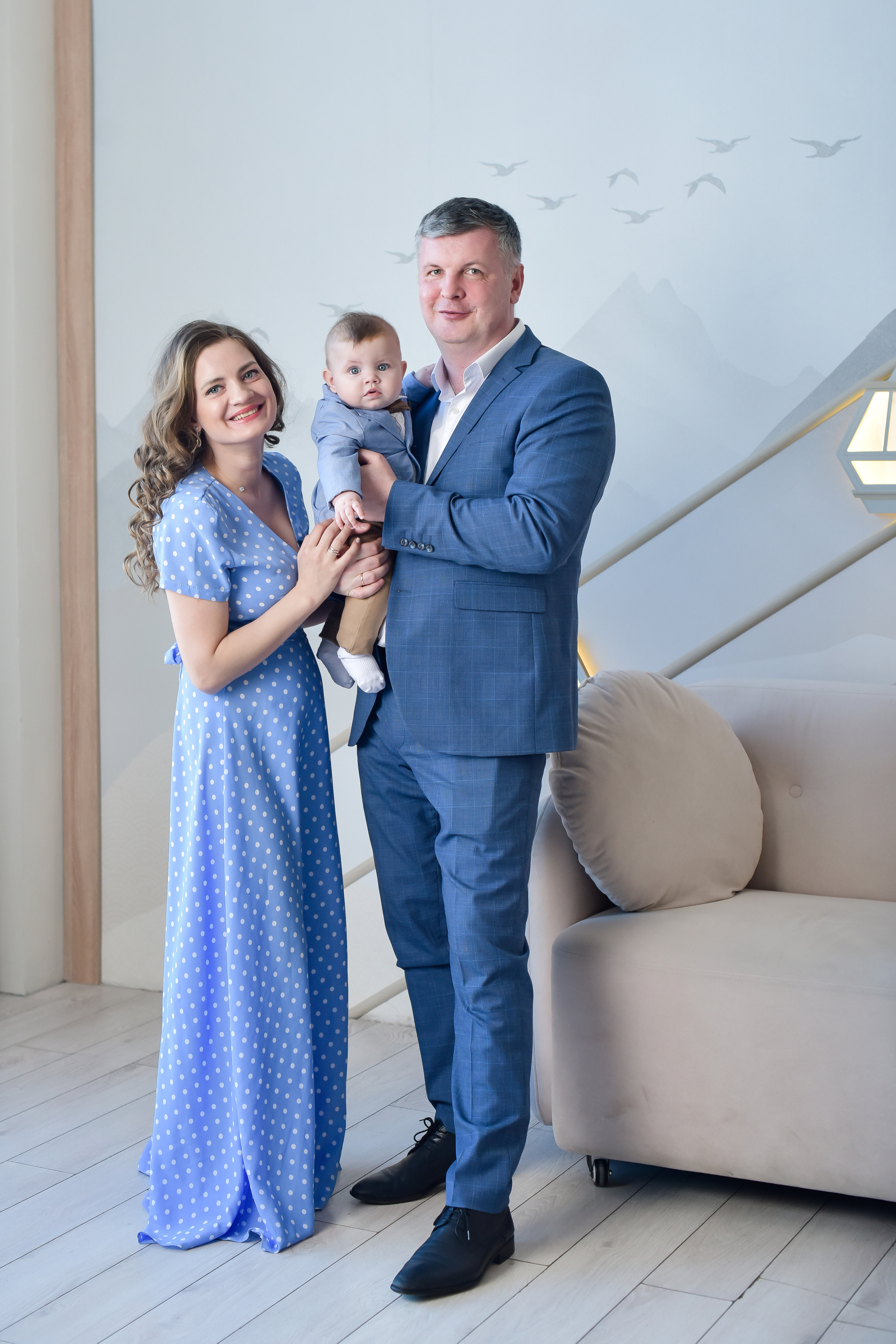 Анжелика и Миша. Полгодика карапузу. Фотограф для бизнесконтента, репортажей и семейного альбома в Москве