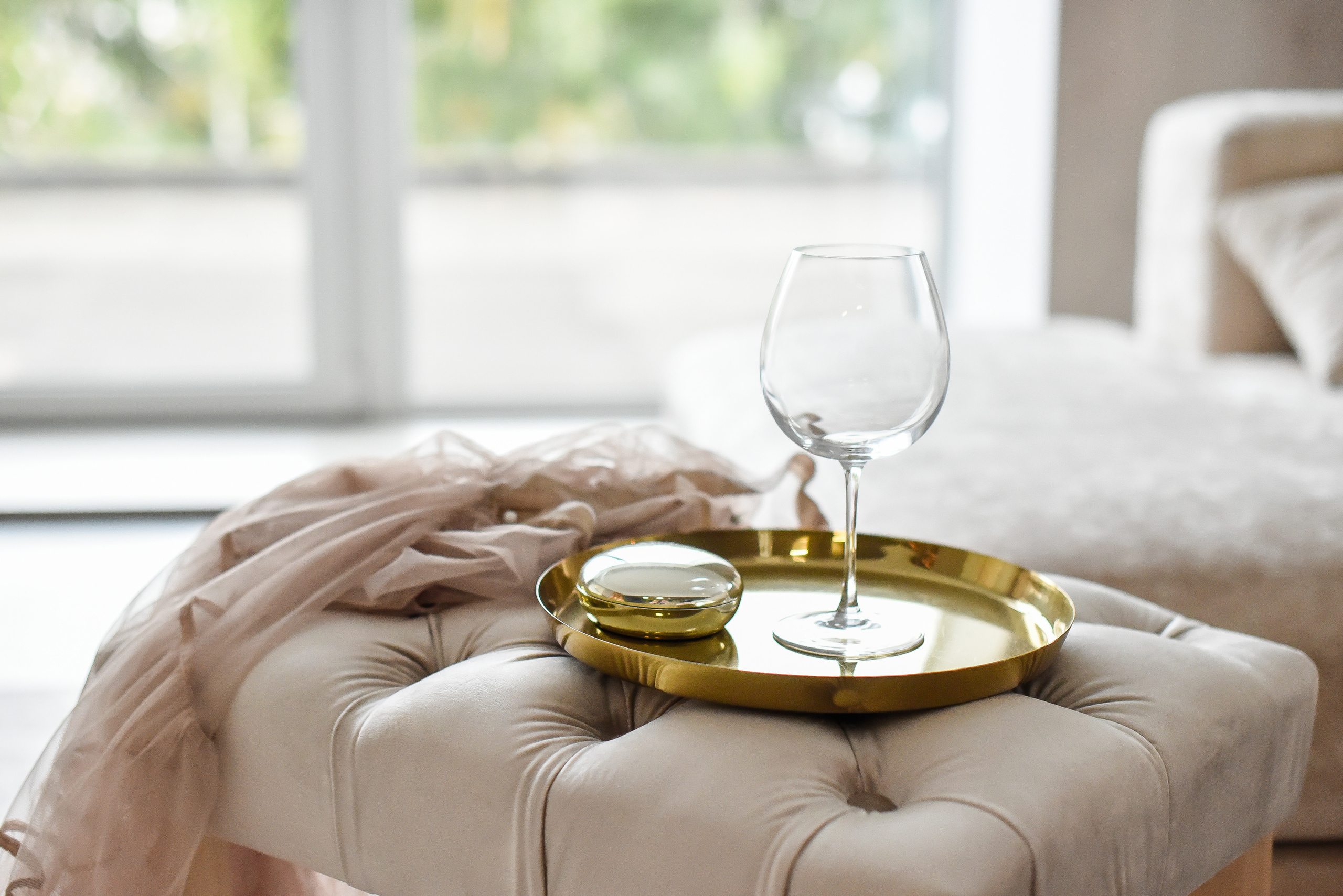 Фотосъмка для мебельного шоу-рума. Фотограф для бизнесконтента, репортажей и семейного альбома в Москве