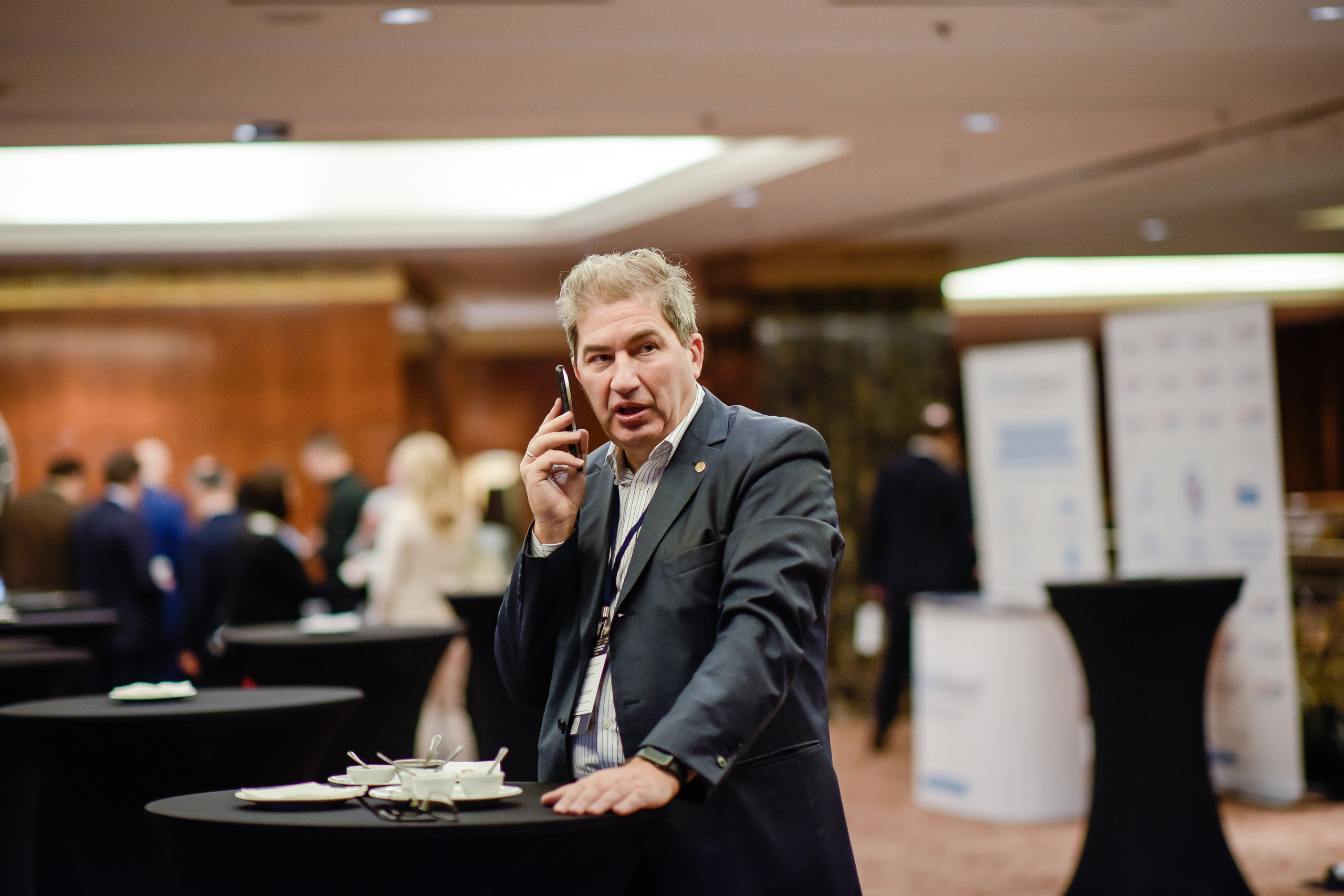 ФОРУМ. Фотограф для бизнесконтента, репортажей и семейного альбома в Москве