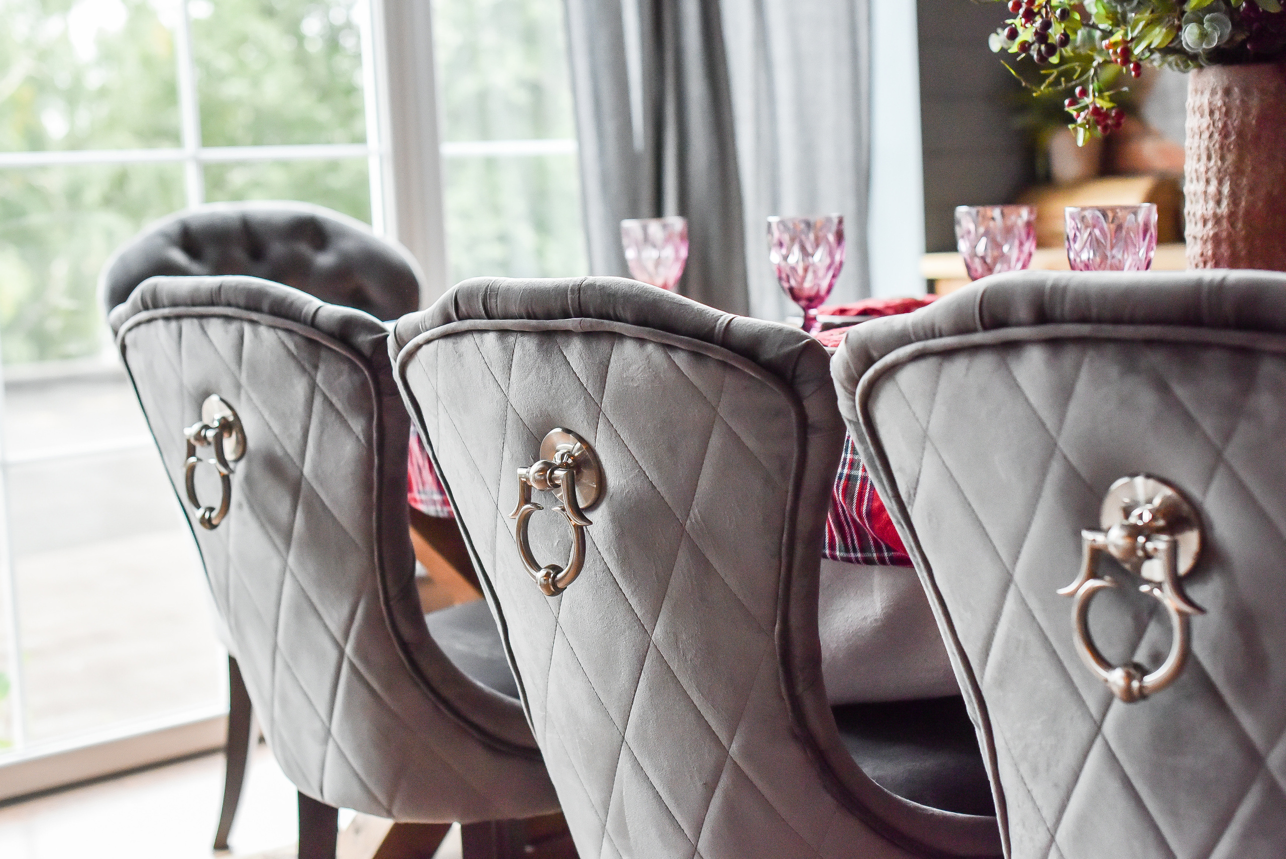 Фотосъмка для мебельного шоу-рума. Фотограф для бизнесконтента, репортажей и семейного альбома в Москве