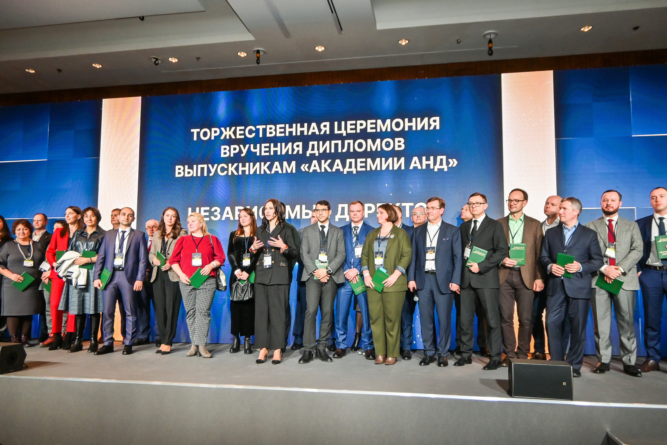 ФОРУМ. Фотограф для бизнесконтента, репортажей и семейного альбома в Москве