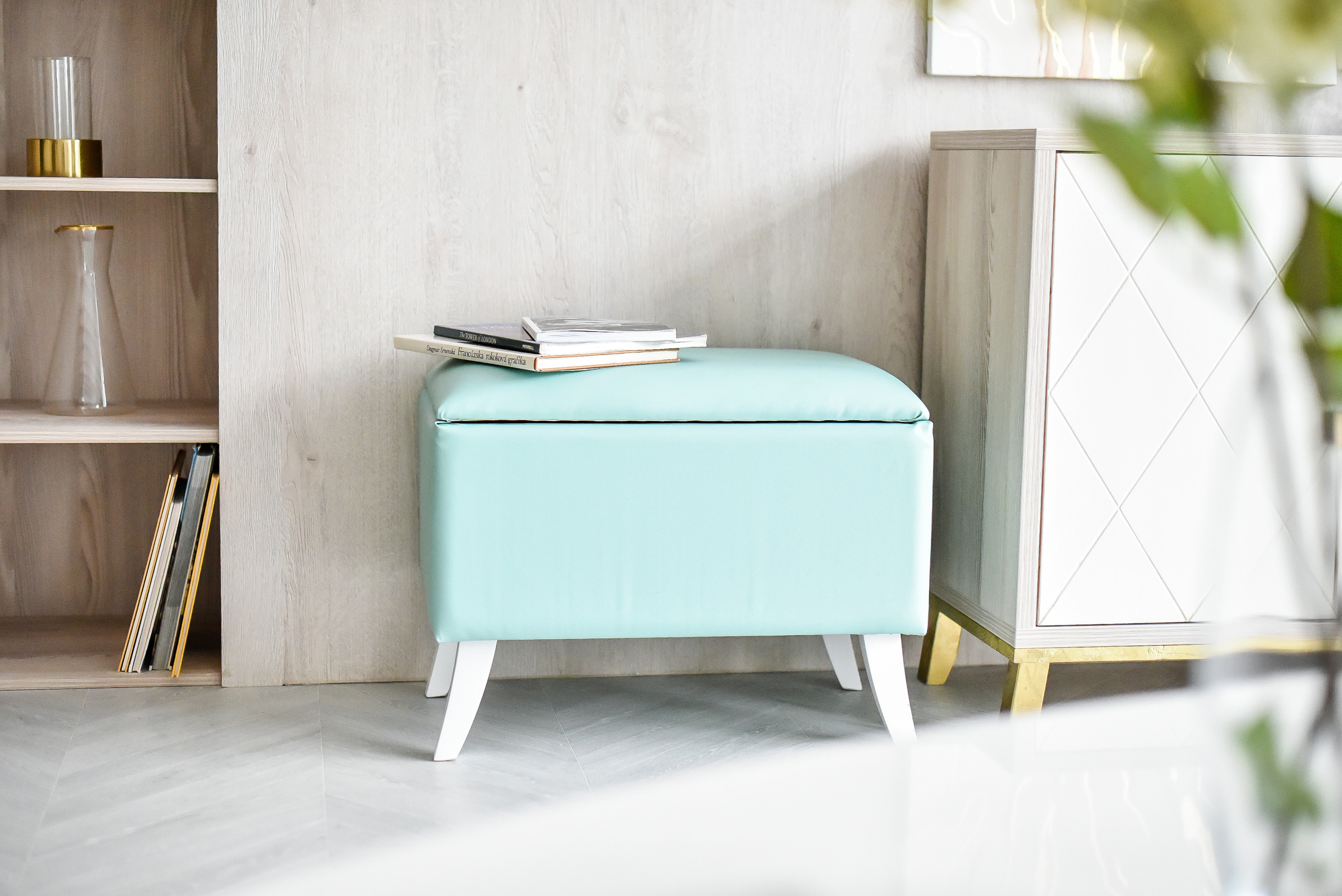 Фотосъмка для мебельного шоу-рума. Фотограф для бизнесконтента, репортажей и семейного альбома в Москве