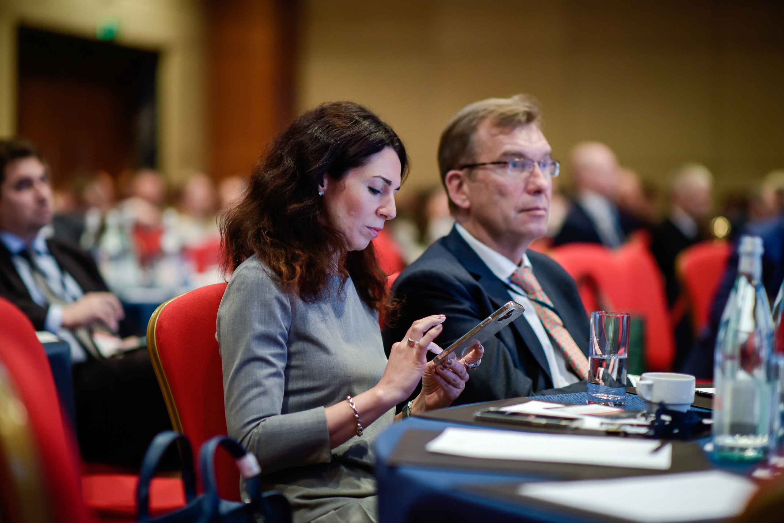 ФОРУМ. Фотограф для бизнесконтента, репортажей и семейного альбома в Москве