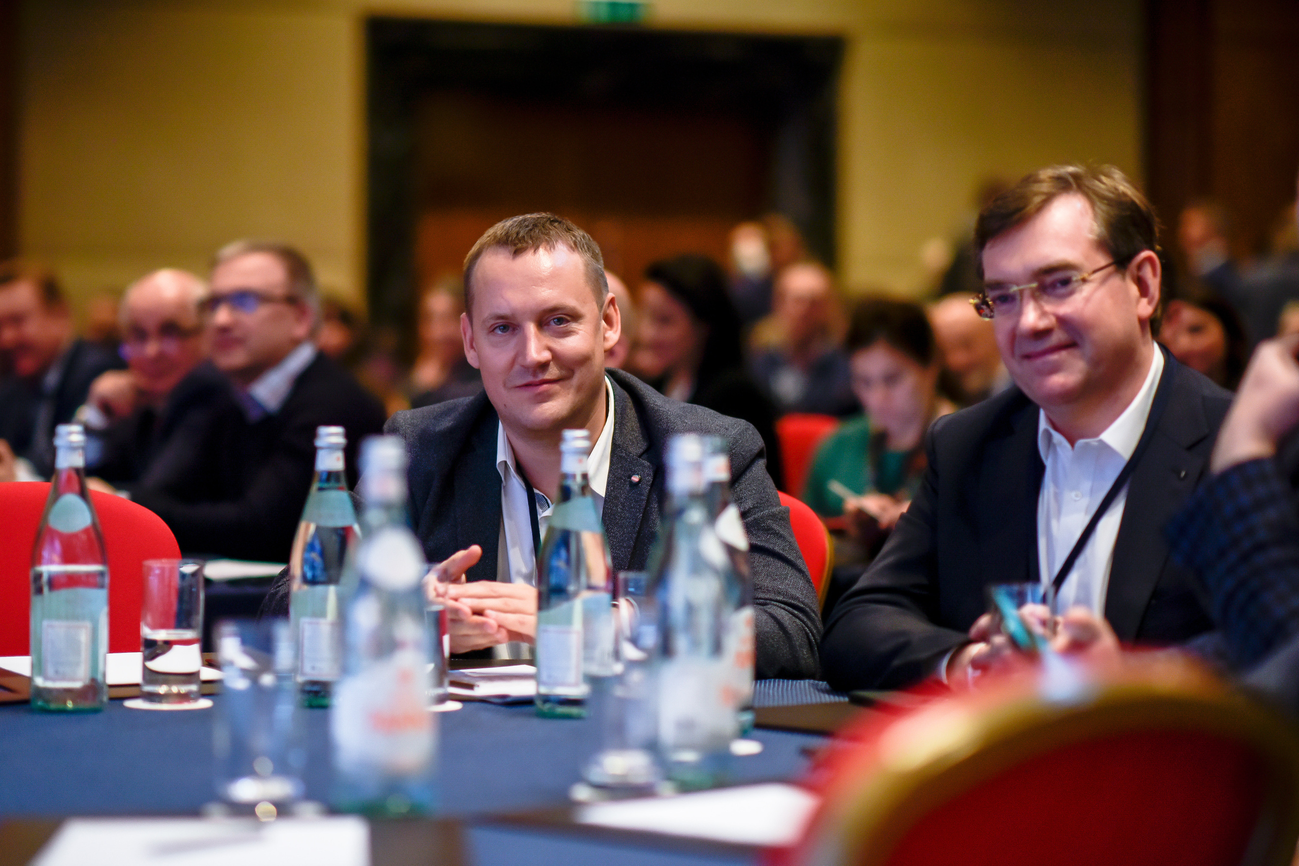 ФОРУМ. Фотограф для бизнесконтента, репортажей и семейного альбома в Москве