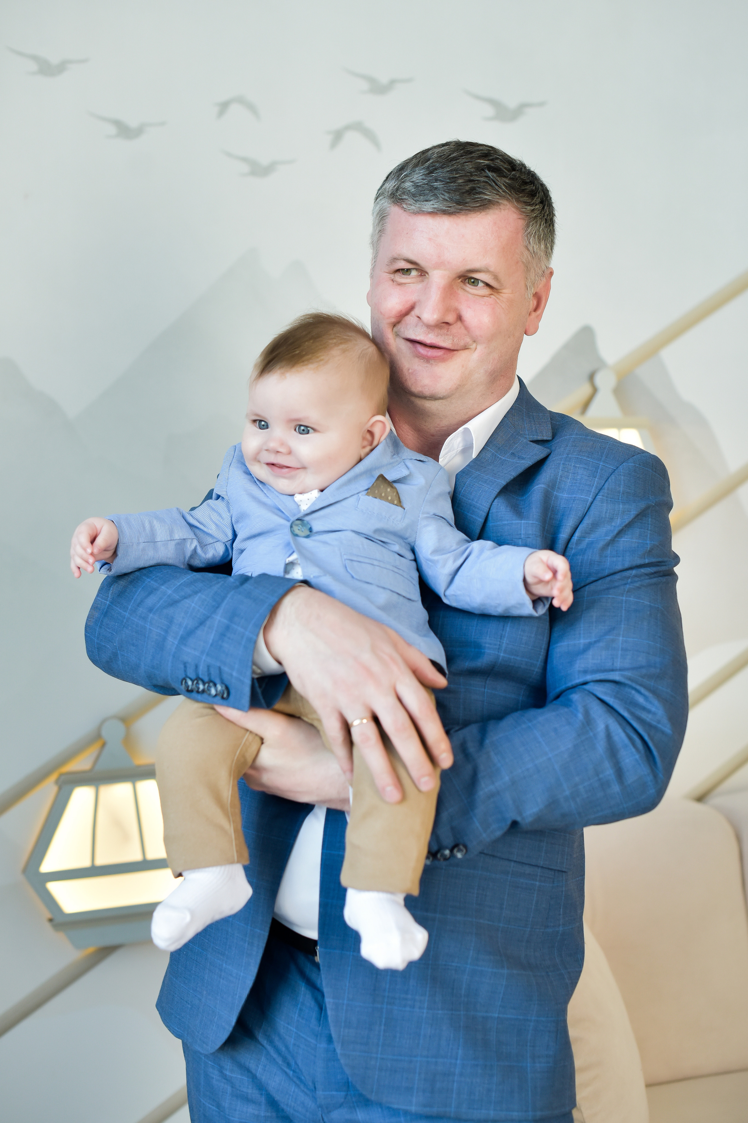 Анжелика и Миша. Полгодика карапузу. Фотограф для бизнесконтента, репортажей и семейного альбома в Москве