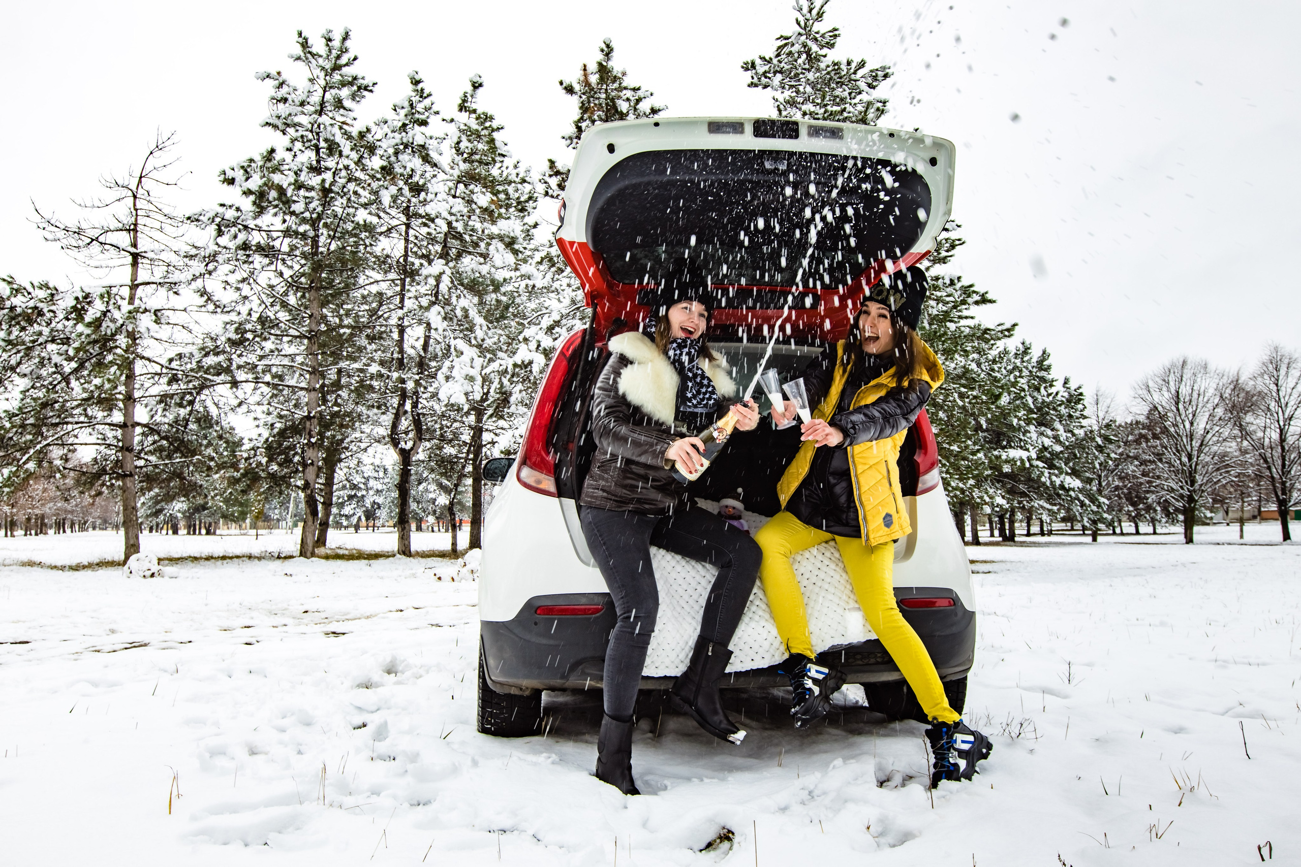 Зима. Профессиональный фотограф и видеооператор