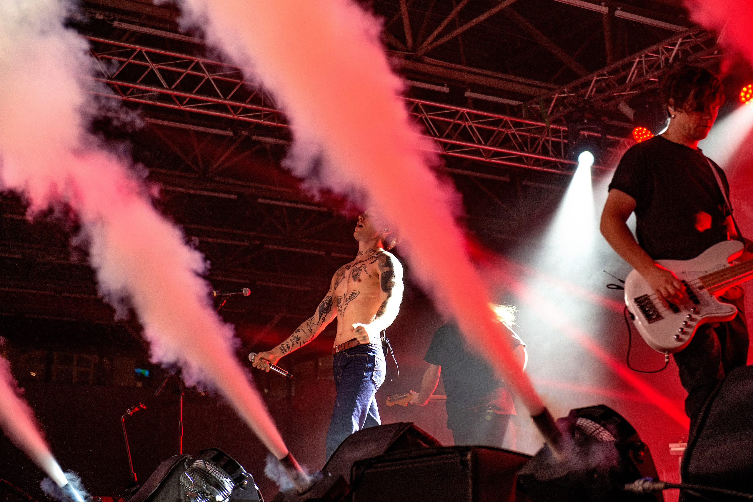 Концерт Хolidayboy. Школьный, фэшн фотограф в Тюмени и в России Ирина Королева