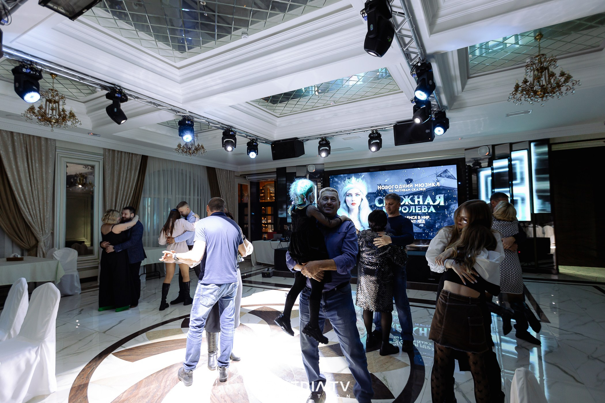 Выходные в ресторане «Лазурный берег»