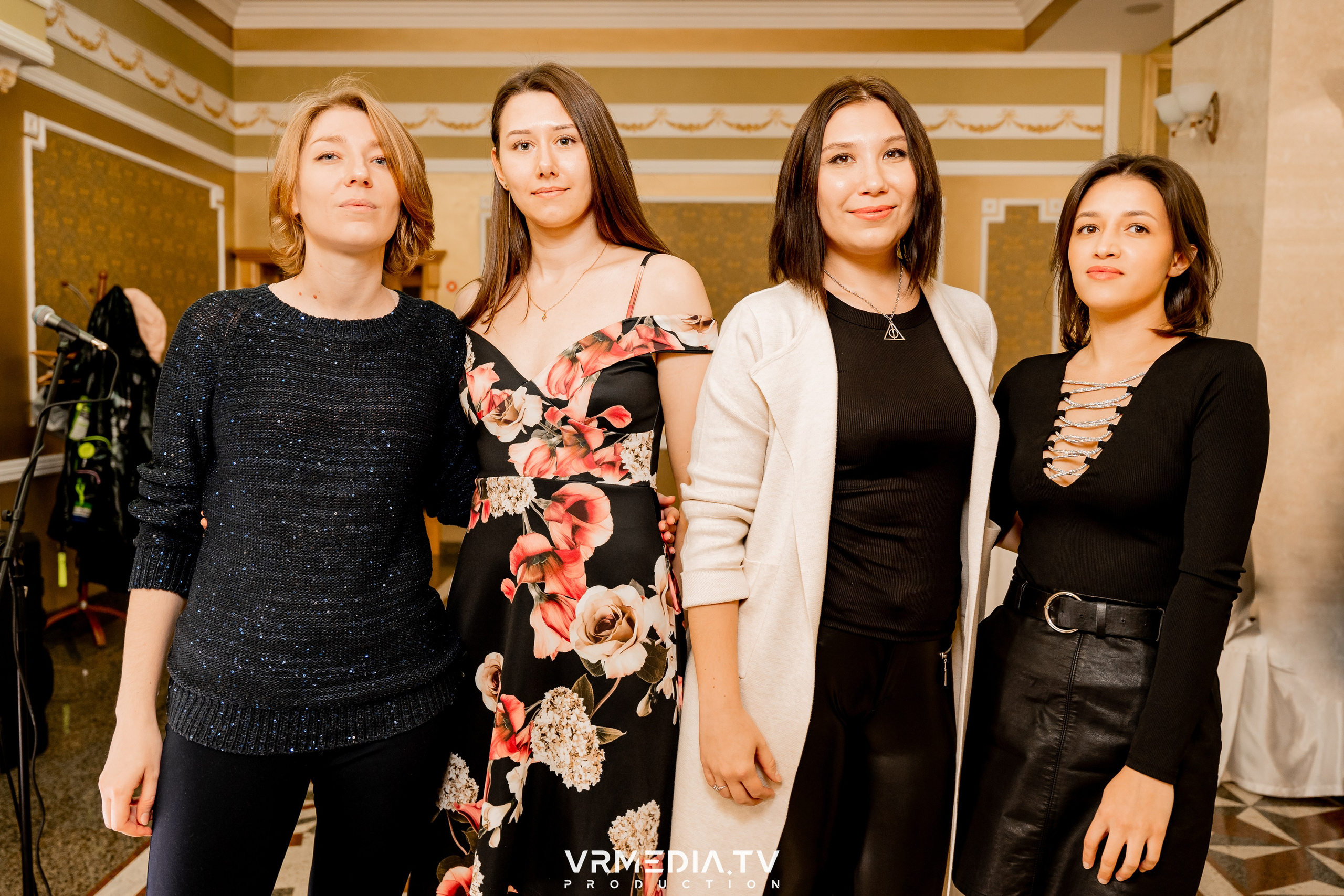 Hot point в ресторане «Империя»