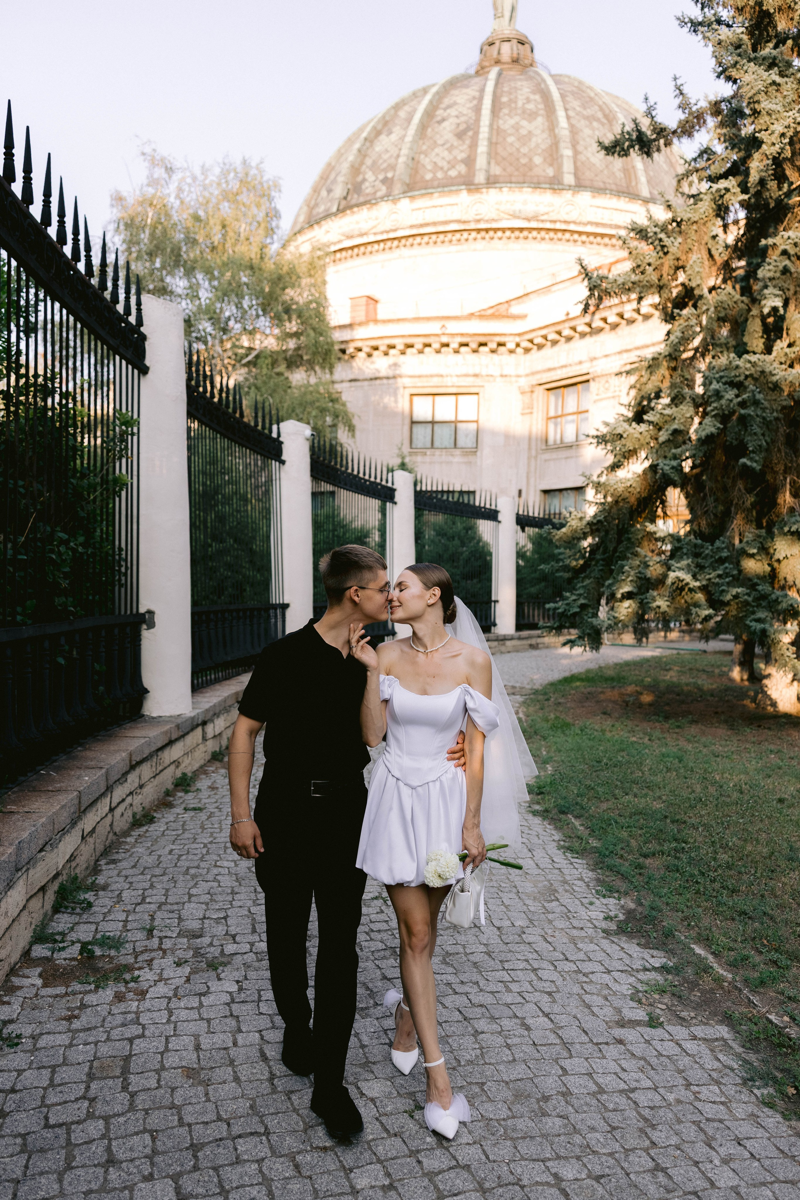 Татьяна, Вячеслав (Прогулка после ЗАГСа). Фотограф в Волгограде Кристина Прохоренко