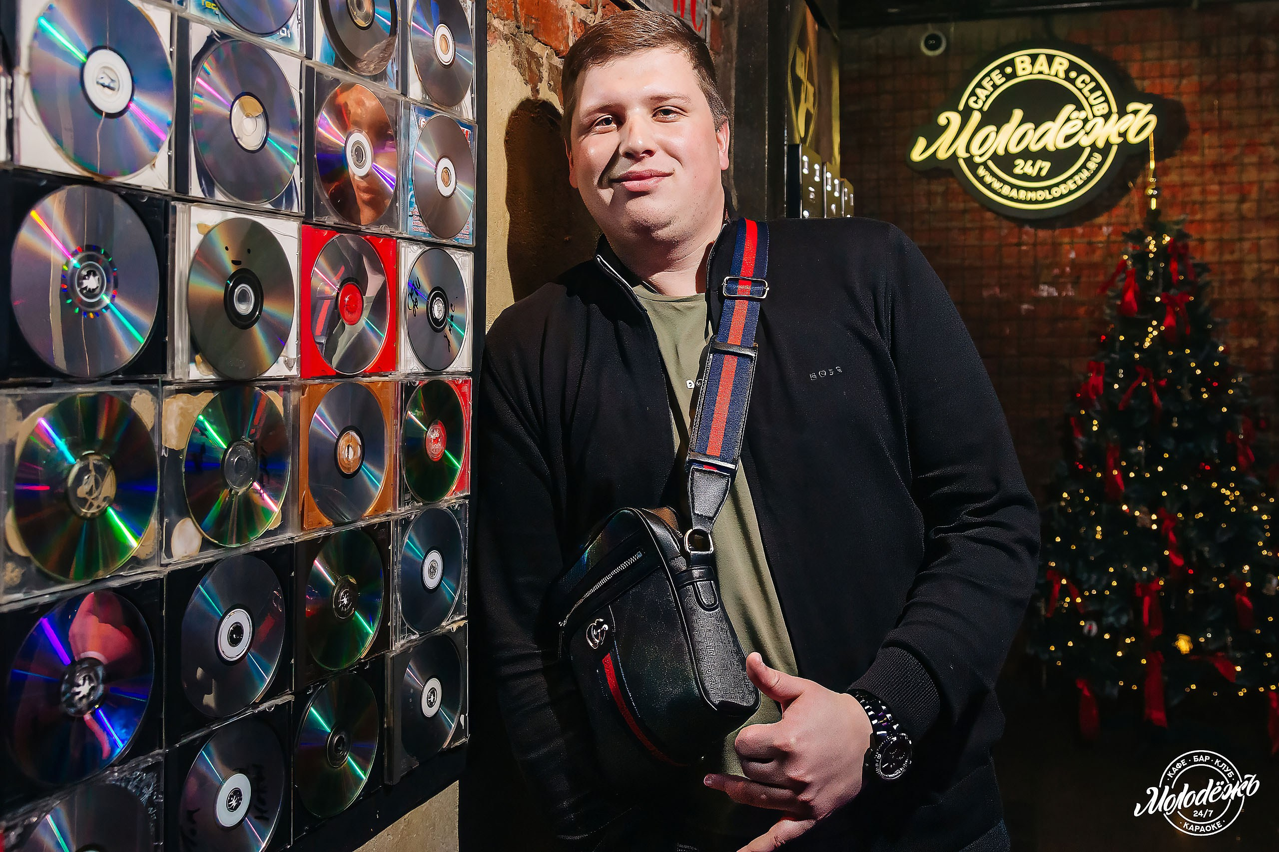 Клуб Молодёжь лучшее. Контакты