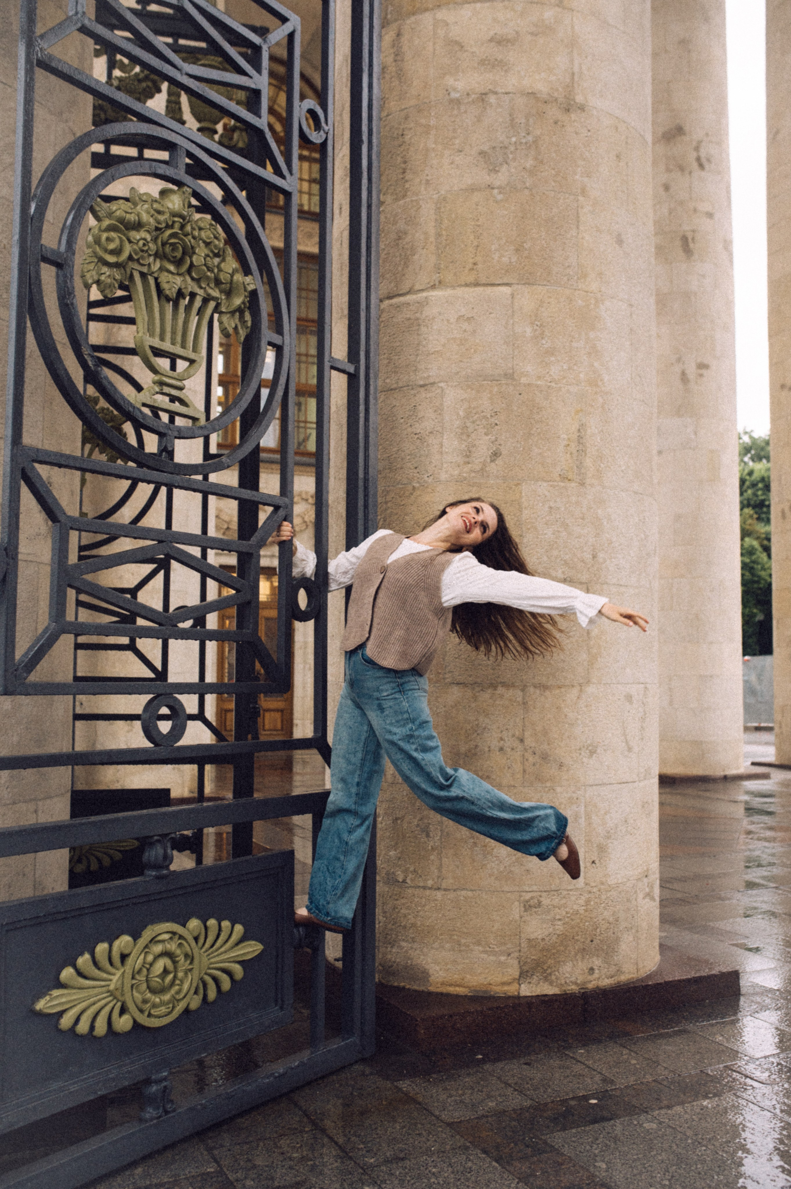 Под дождём🎥🤍. Лайфстайл фотограф в Москве Серебрянская Фаина