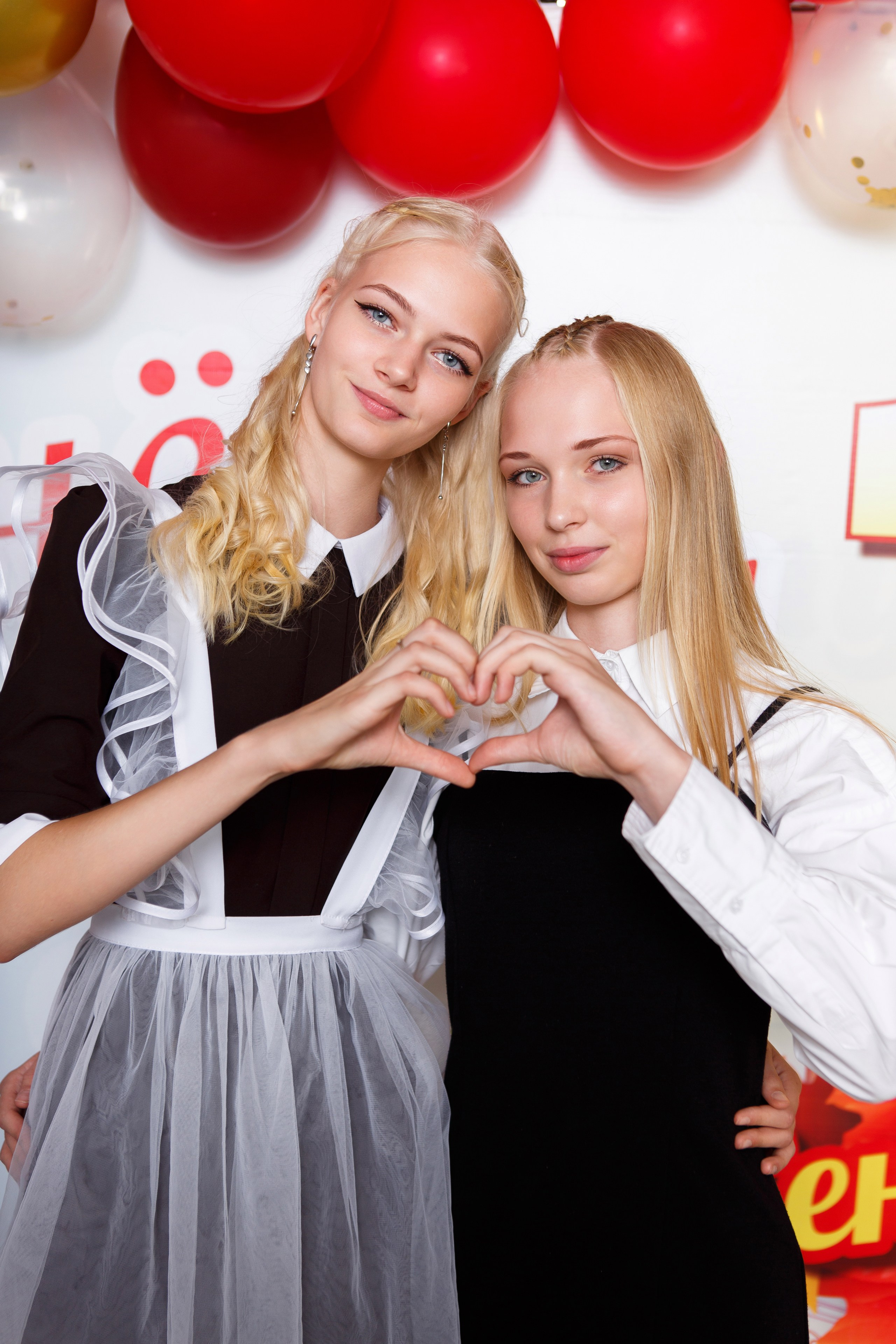 1 СЕНТЯБРЯ 2024 ГОДА — 9 ШКОЛА — ФОТОСЕССИЯ С РОДИТЕЛЯМИ. Профессиональный фотограф в Мценске и Орловской области