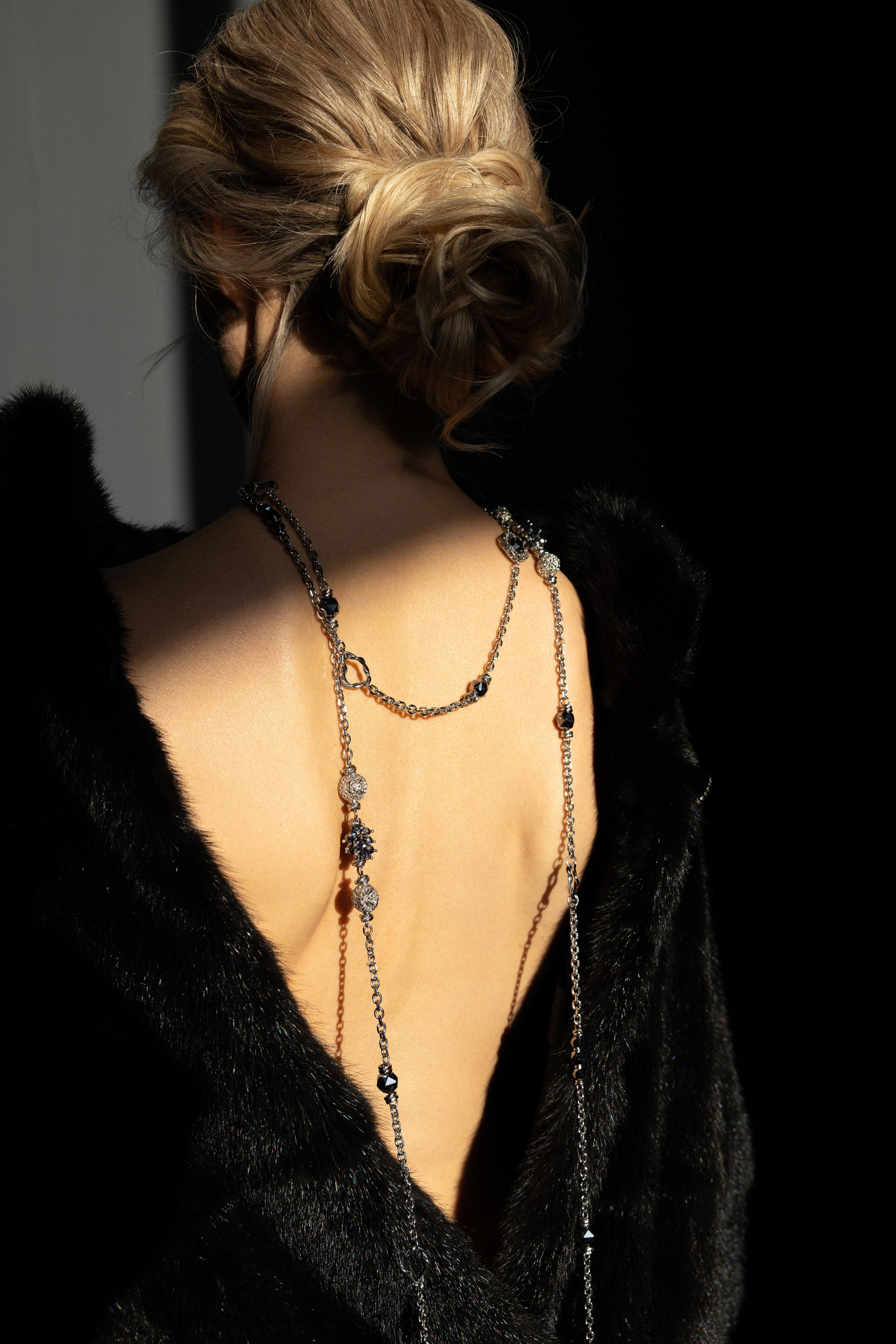 Контент съемка для дизайнера украшений. Фотограф в Санкт-Петербурге Вагнер Юлия