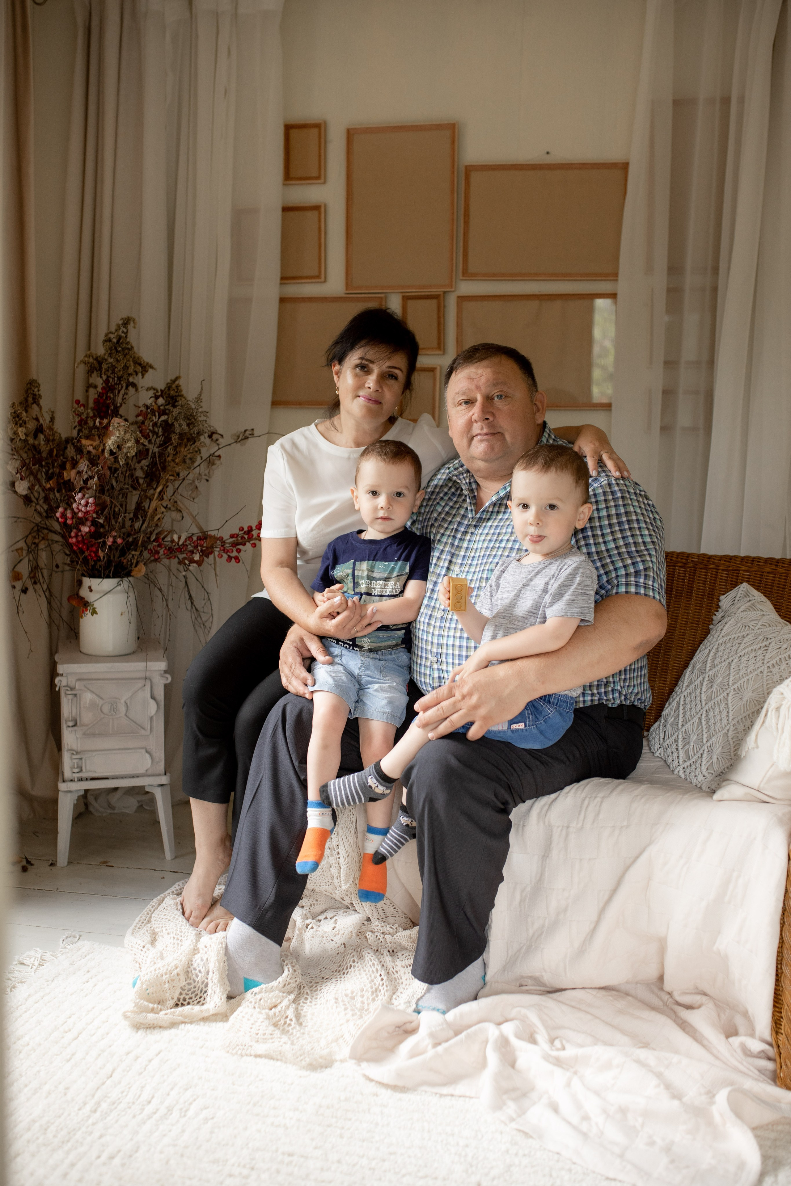 Семейная фотосессия на даче. Фотограф в Железнодорожном и Балашихе