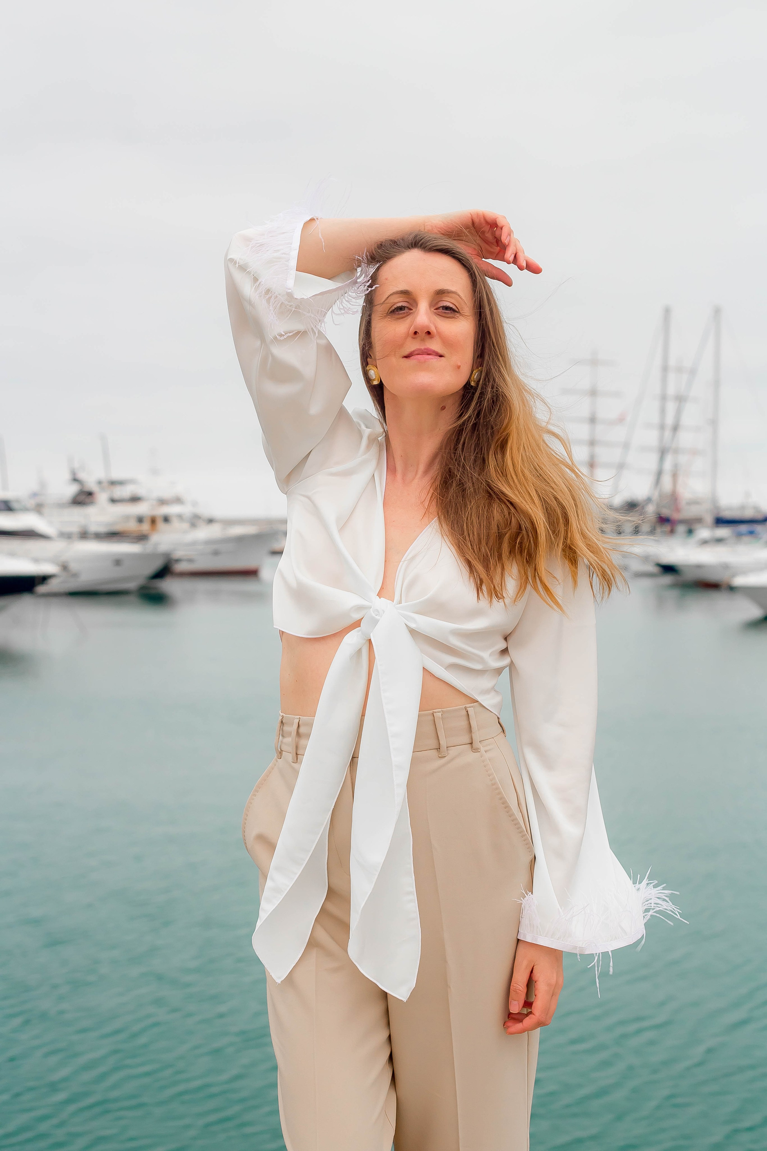 девушка и море фото