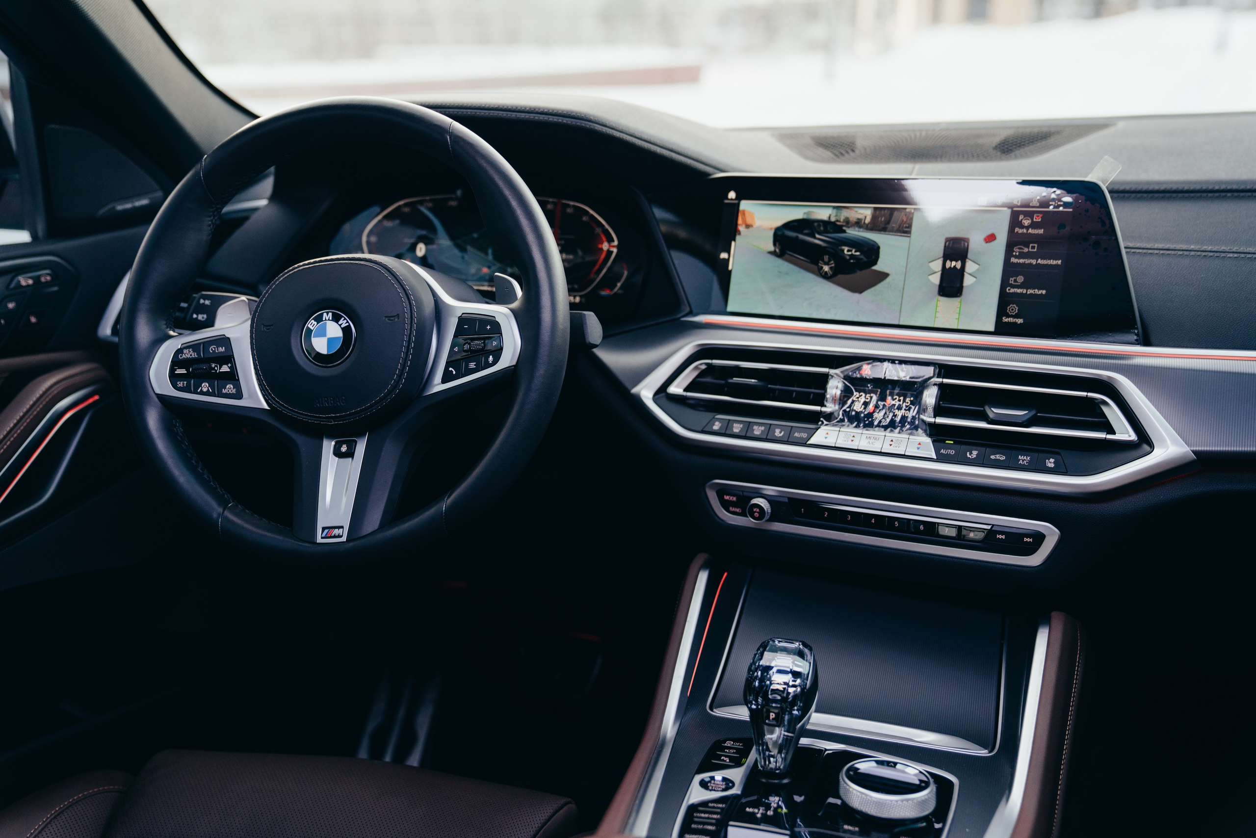 BMW X6 30d X-Drive. Идеальные портреты для соцсетей — Фотограф Ленар