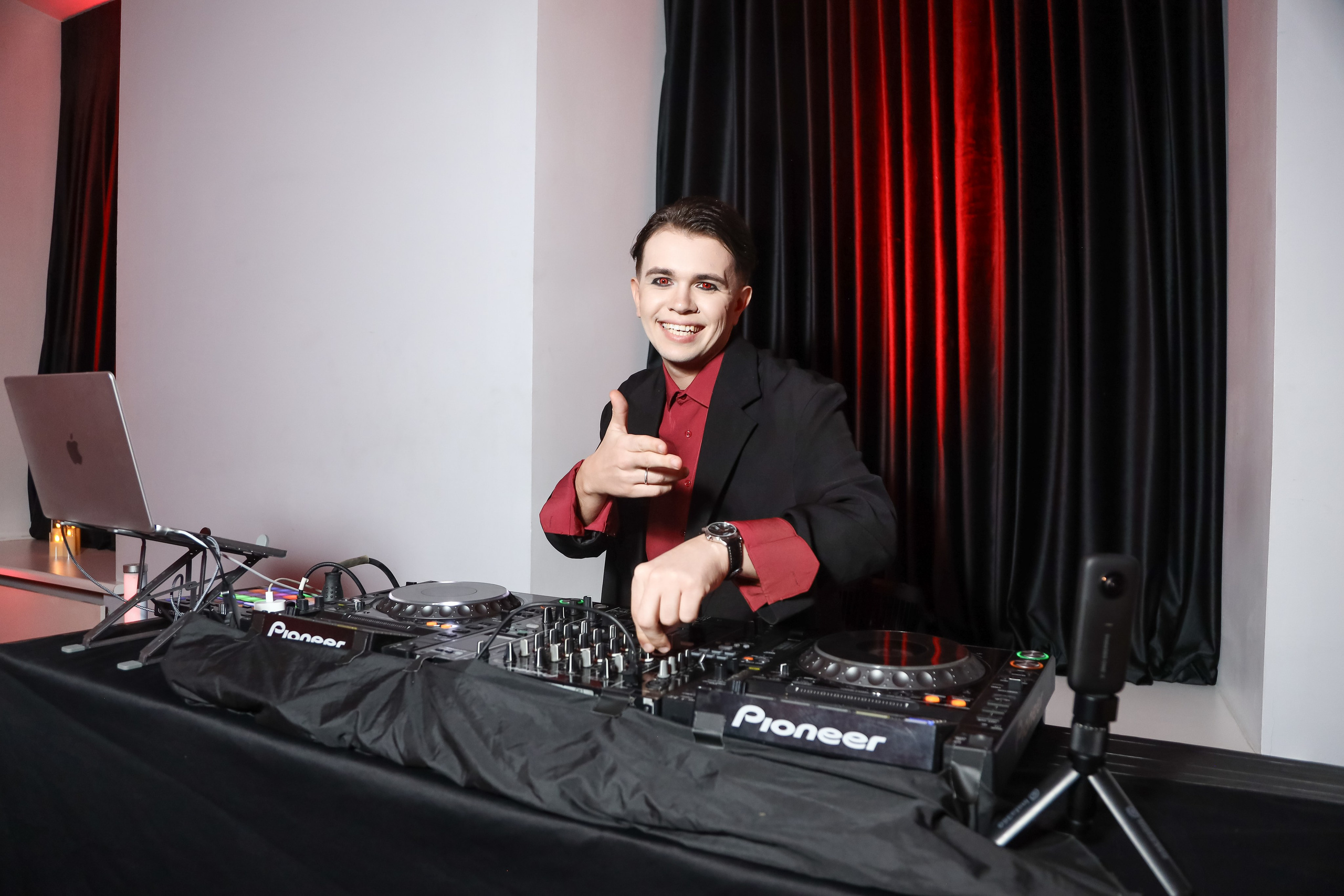 Презентация сериала на СТС «Граница Миров». Фотограф Антон Чупринин