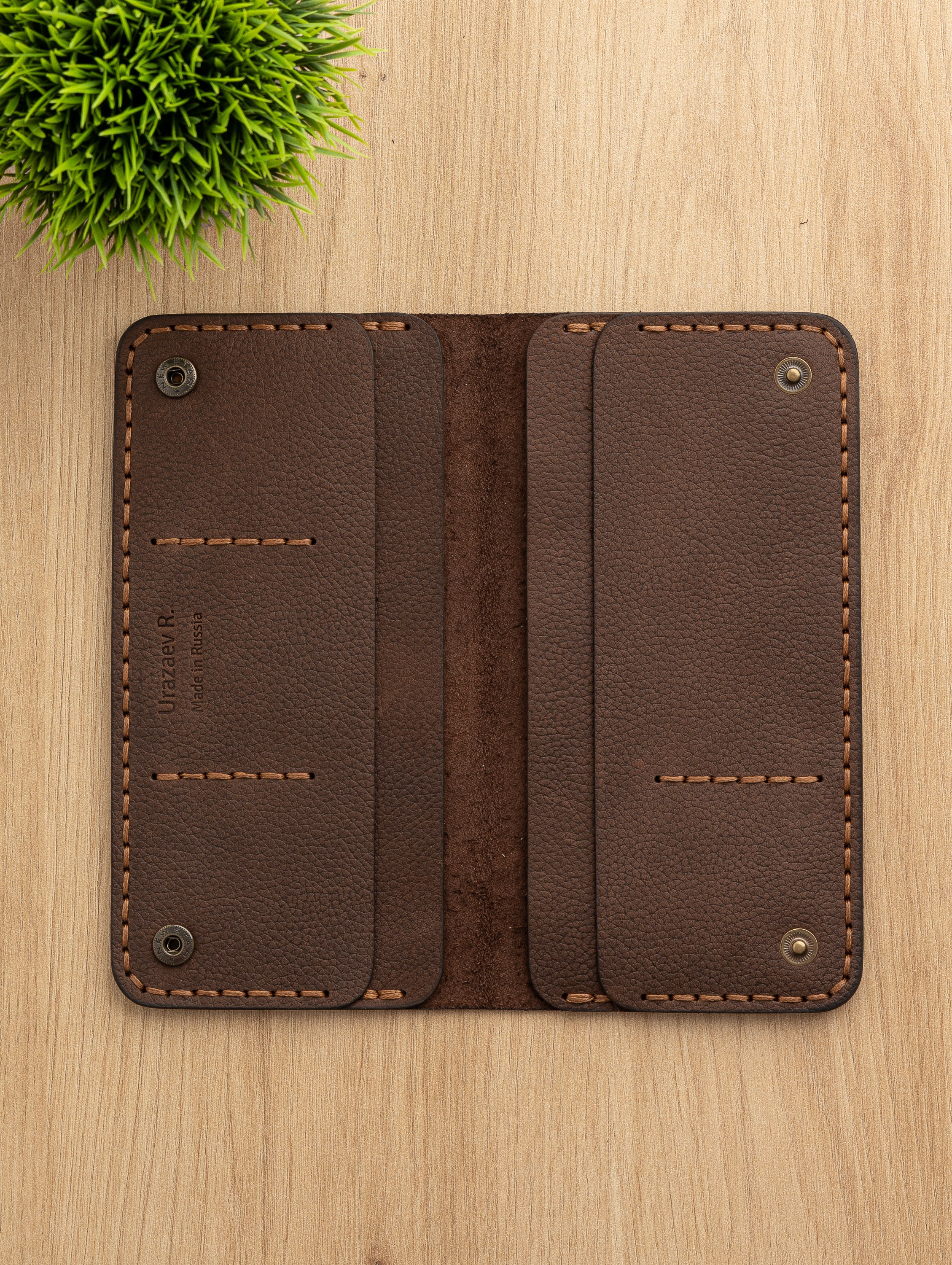 Фотосъемка кожаных изделий для маркетплейсов. Алексей Темнов — фотограф в Пятигорске