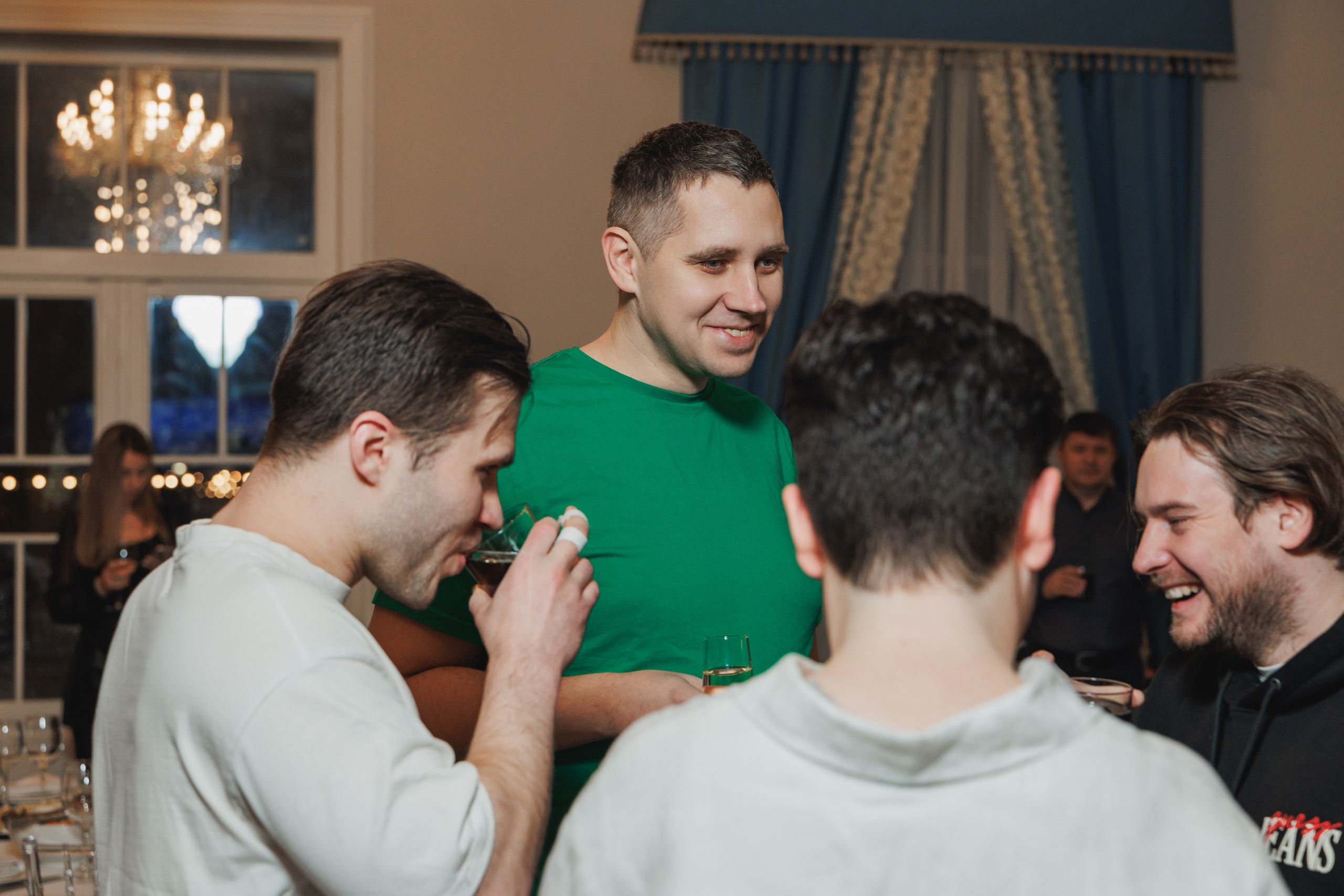 Новогодний корпоратив. Фотограф в Москве Дмитрий Емельянов