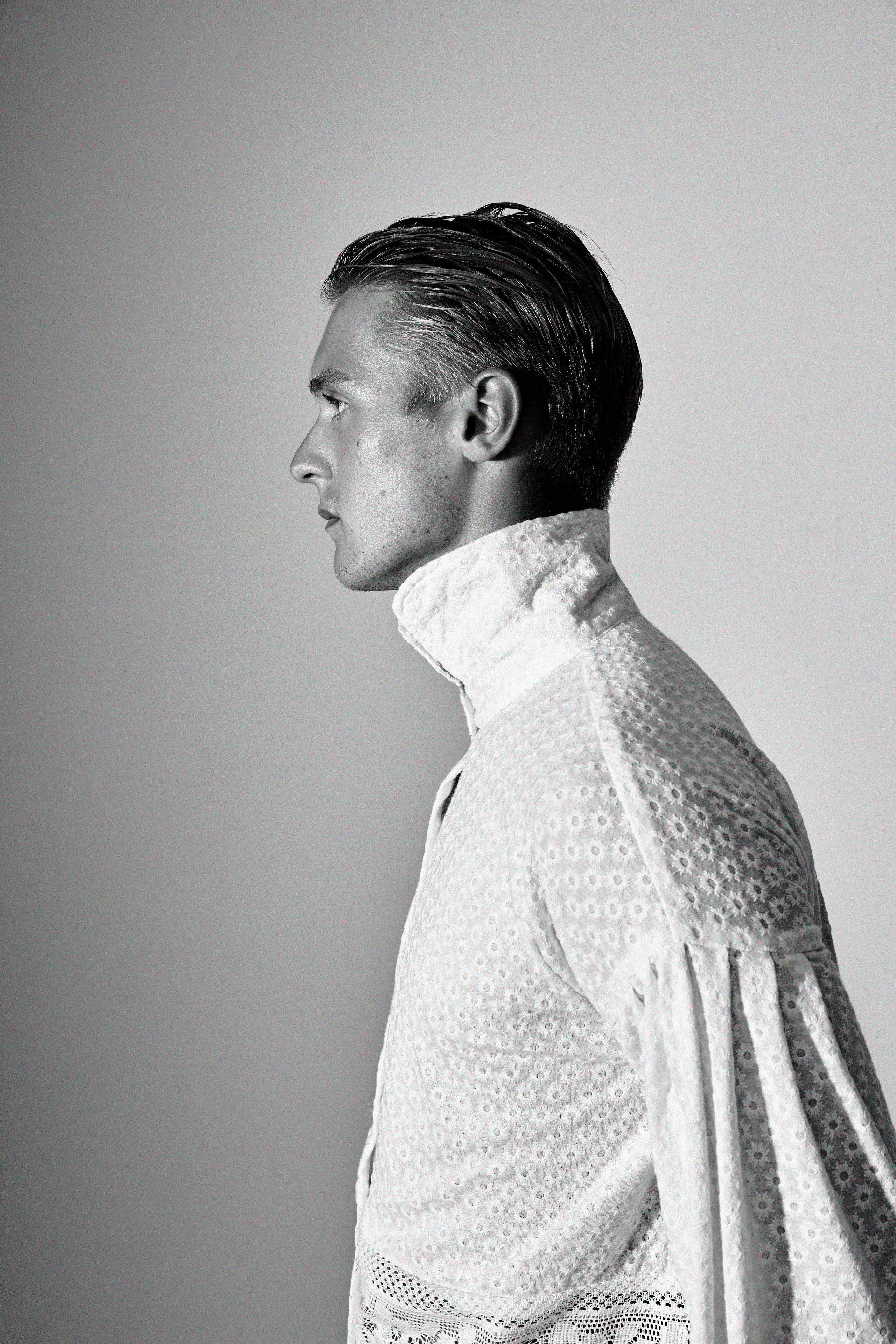 Male. Фэшн фотограф на Бали