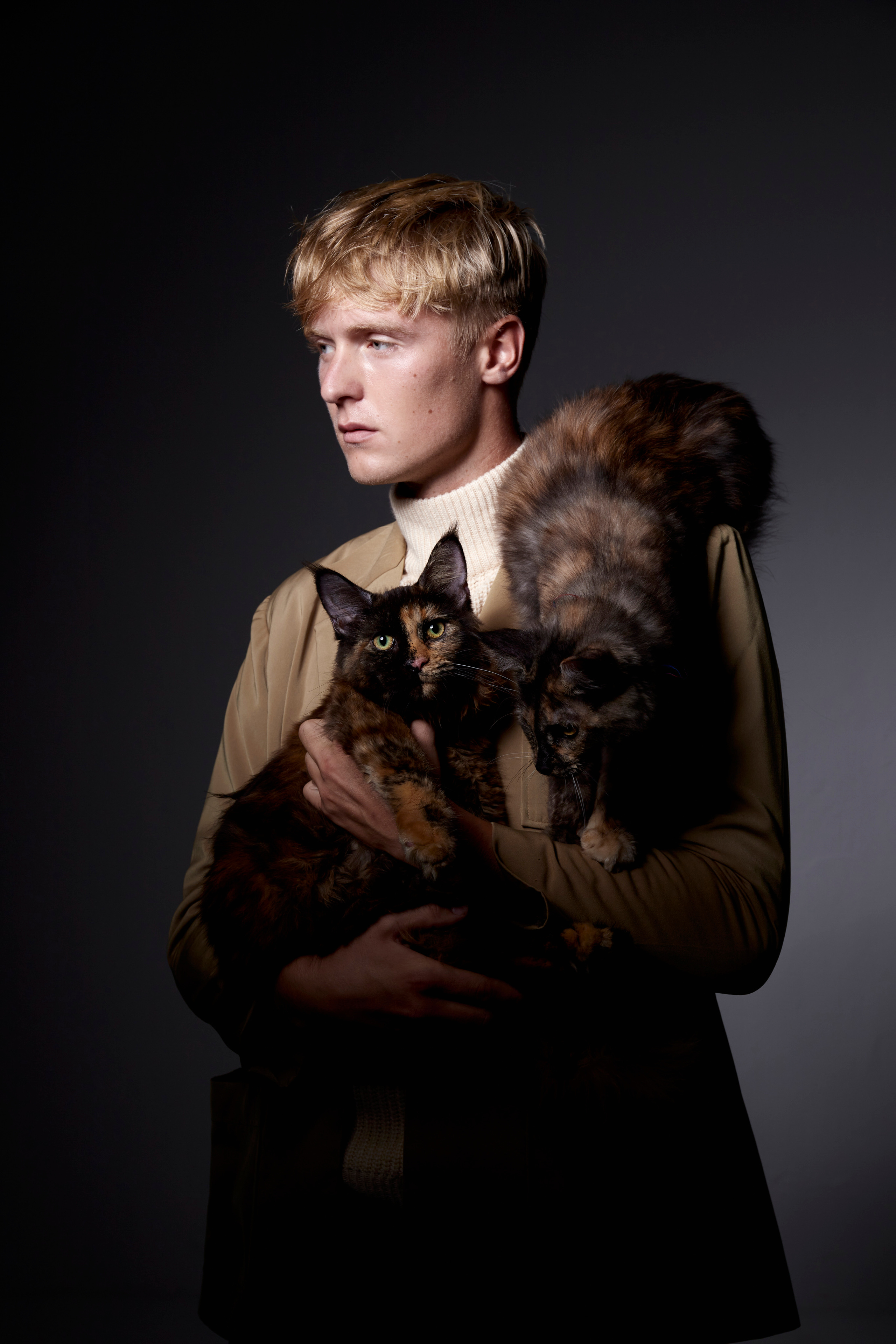 Male. Фэшн фотограф на Бали