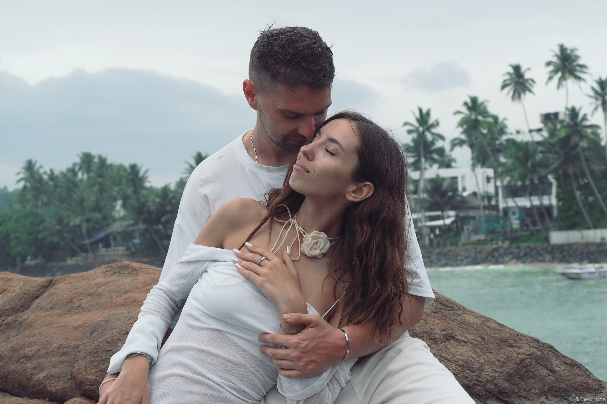 Даша и Слава Coconut Tree Hill. Бунгало в Москве.Аренда Бунгало в Мск