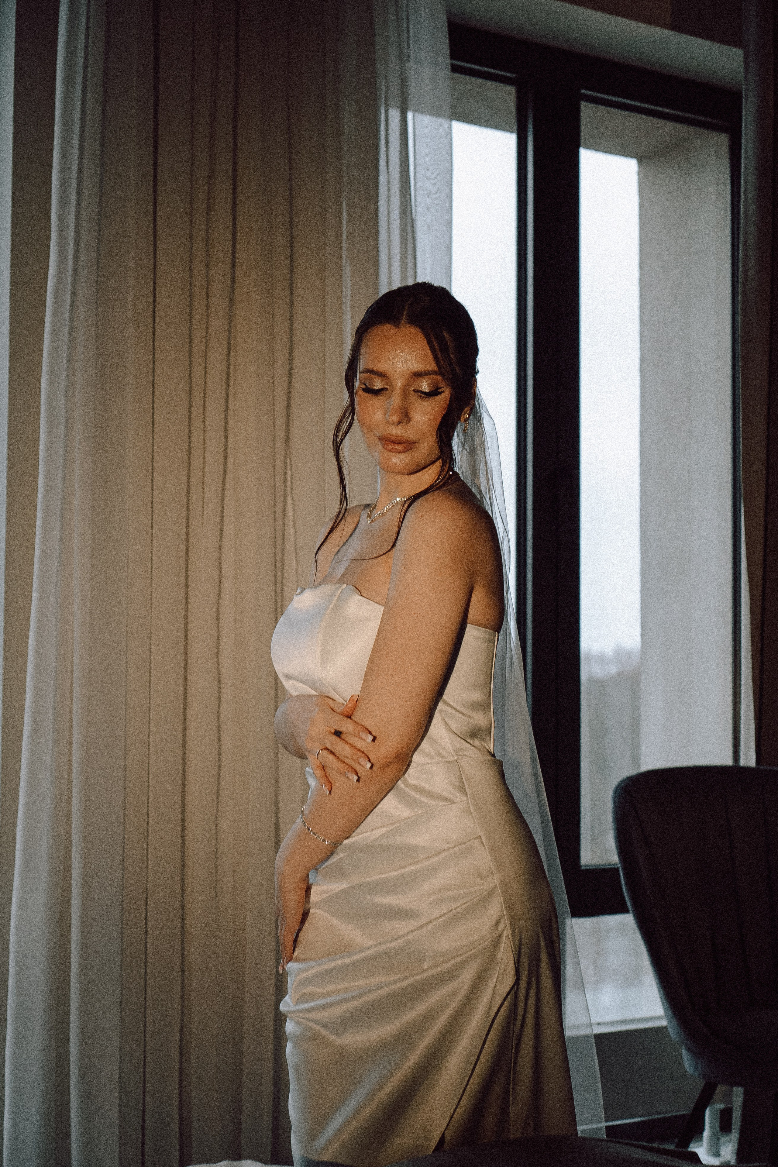 СВАДЕБНАЯ СЬЕМКА СБОРОВ ЖЕНИХА И НЕВЕСТЫ В ОТЕЛЕ И ТАКЖЕ ФОТОСЕССИИЯ В ОТЕЛЕЕ МЕГАПОЛИС БРЯНСК. Профессиональный фотограф, Санкт-Петербург — Виктория Богомолова