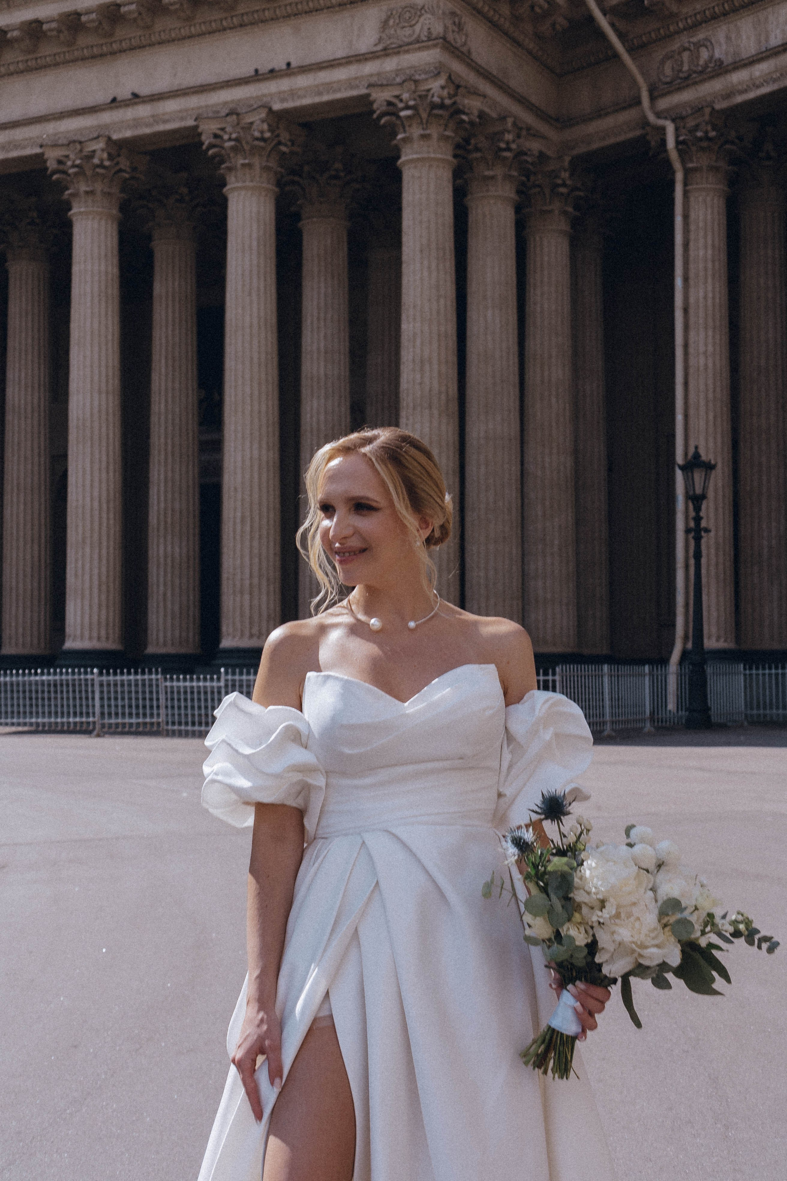 СВАДЕНБНАЯ СЬЕМКА НА КАТЕРЕ ПО КАНАЛАМ САНКТ-ПЕТЕРБУРГА И В АКВАТОРИИ НЕВЫ. Профессиональный фотограф, Санкт-Петербург — Виктория Богомолова