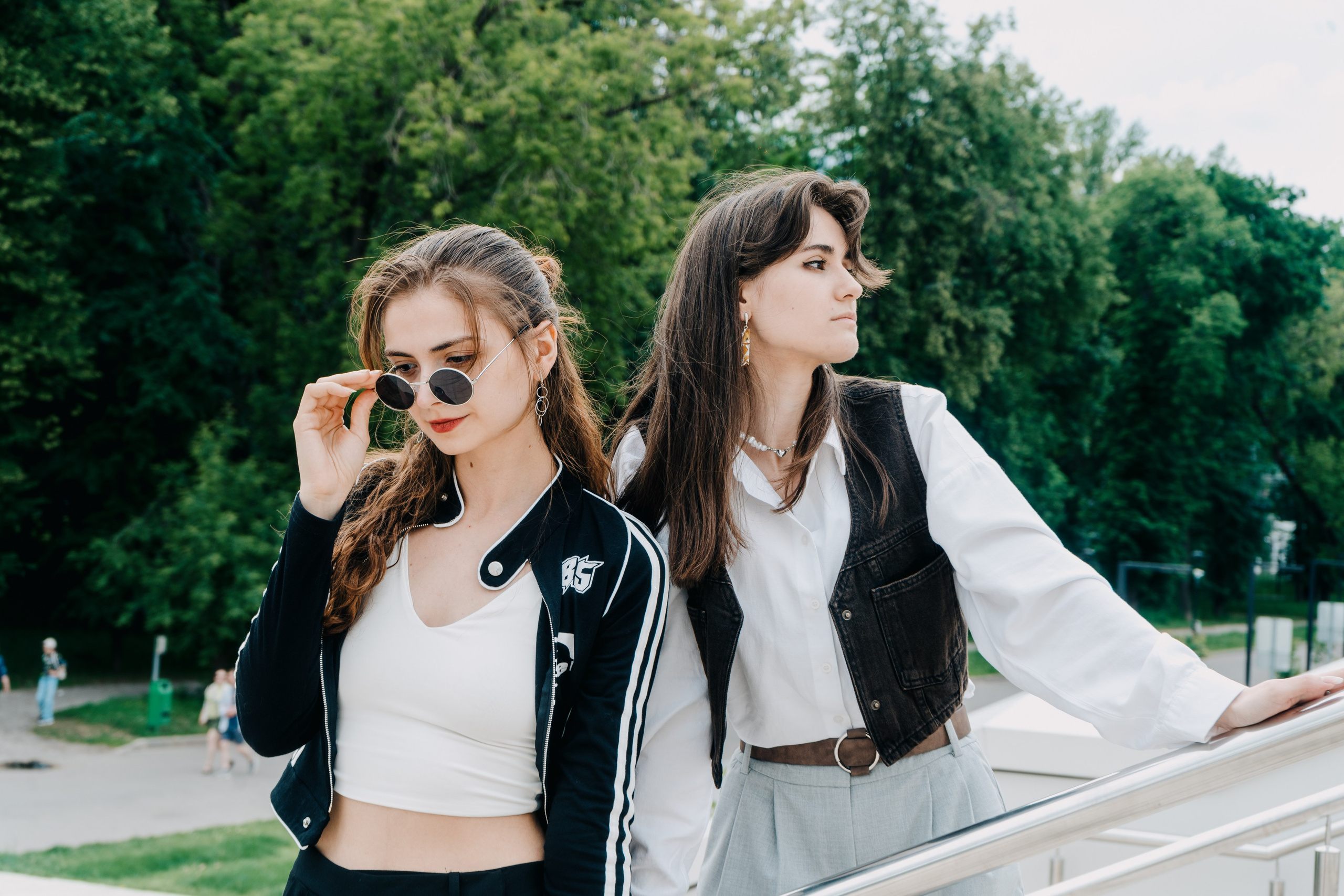 Юля и Настя. Фотограф Анисин Денис