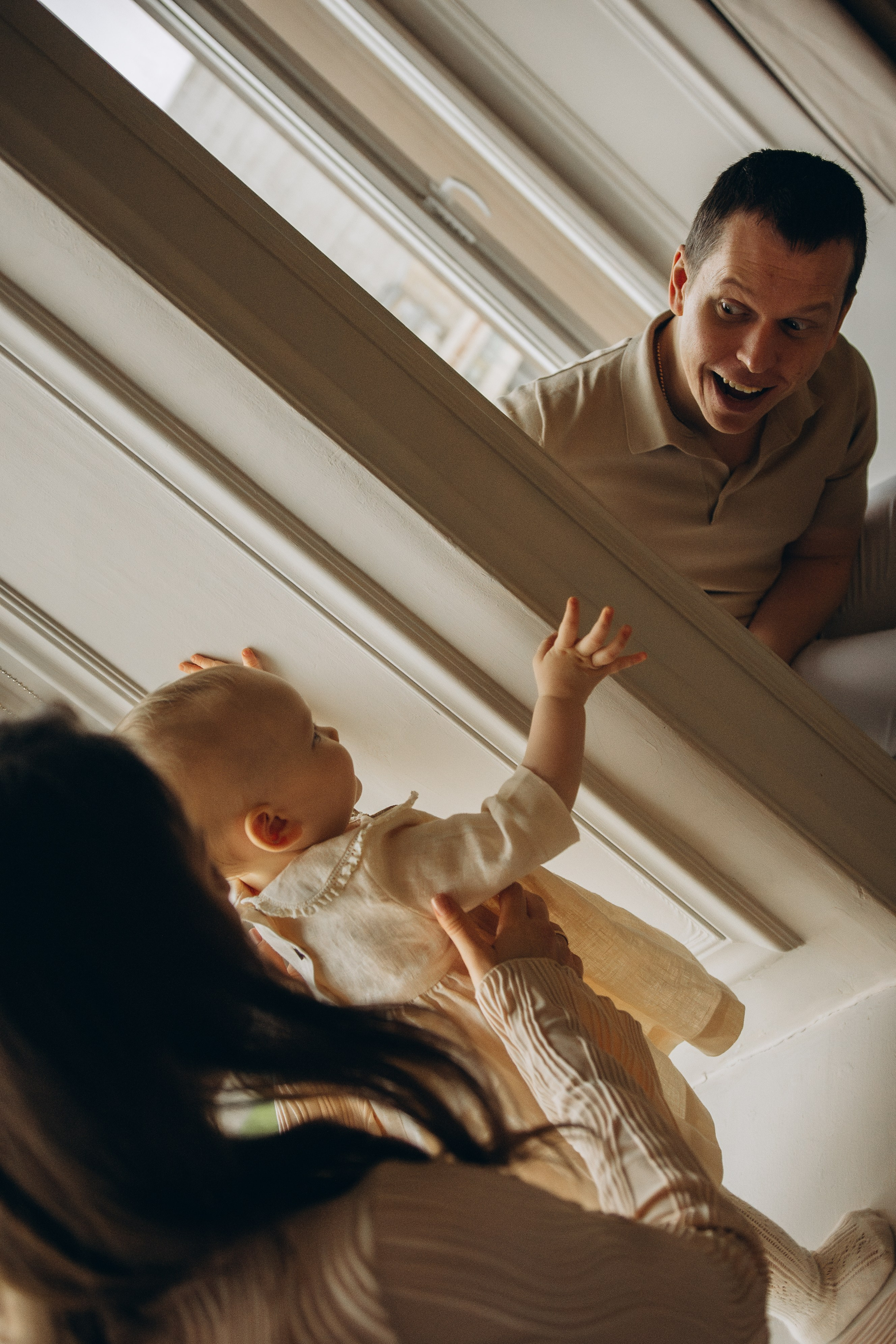 София и новогодняя елка. Гаврилова Настя семейный фотограф lifestyle в Москве