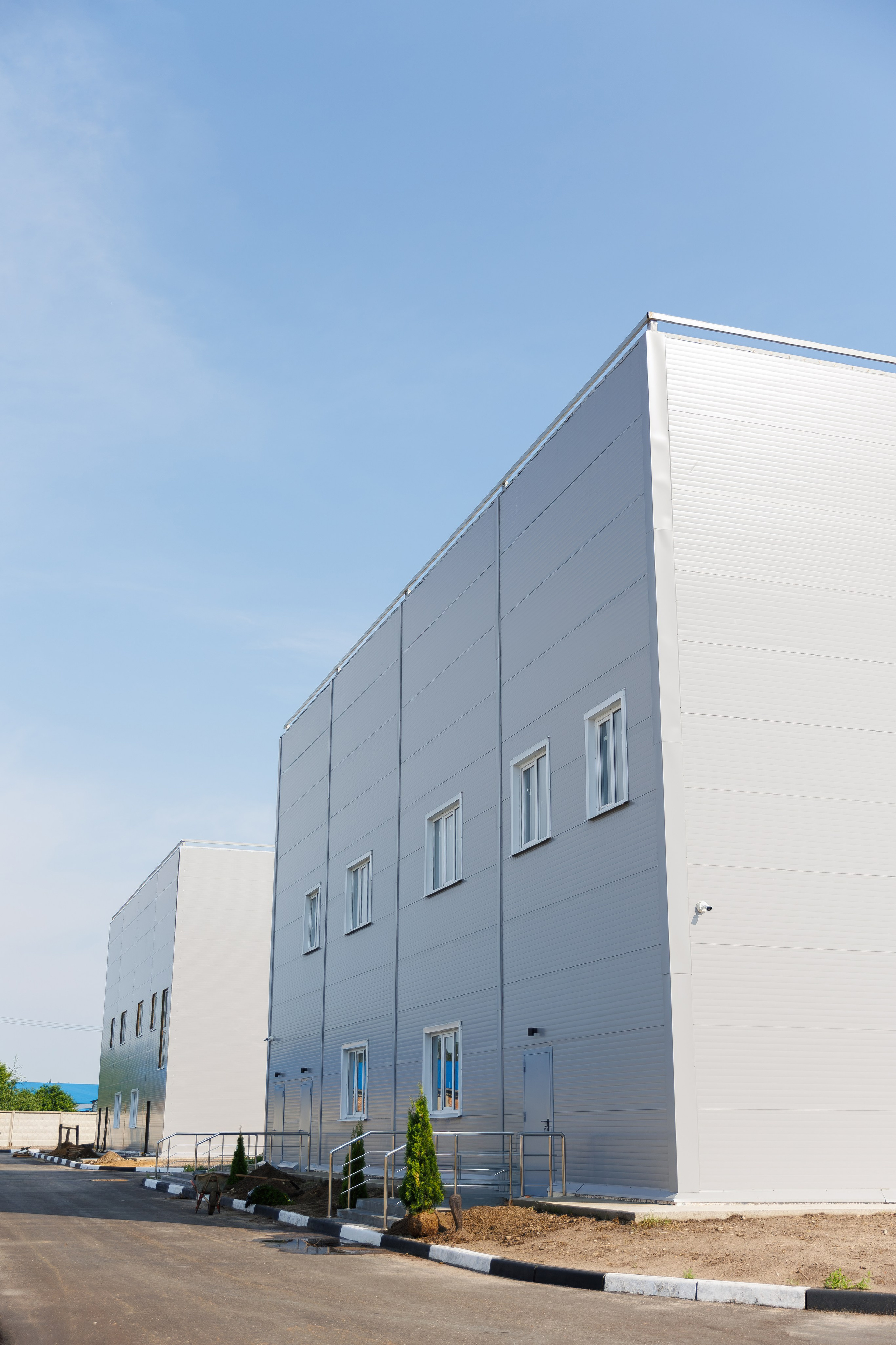 Склады под аренду. Фотосъёмка для бизнеса — предметное фото, репортаж с мероприятий, портреты людей, съёмка интерьера и экстерьера