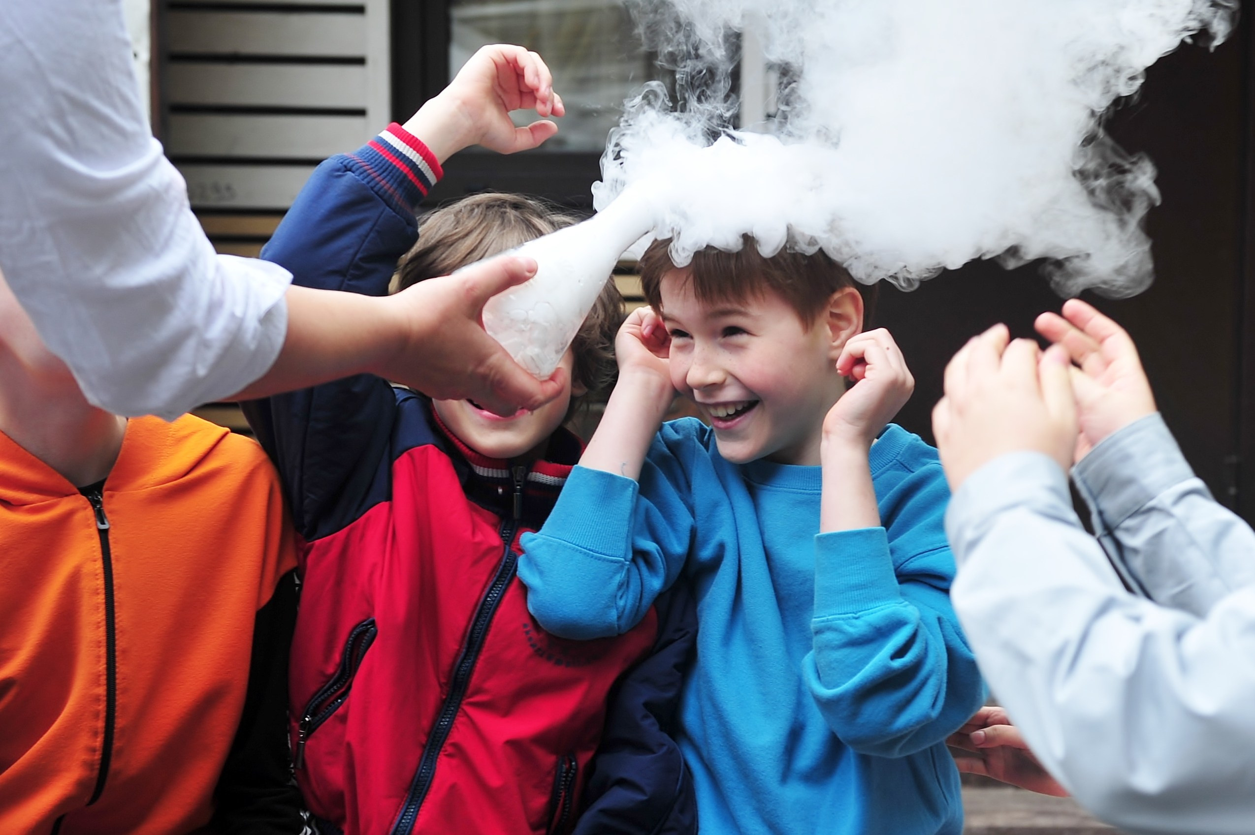 Выпускной для 4-го класса школы Протон в кафе Маска в Филёвском Парке. Свадебный и семейный фотограф в Москве Ирина Гончарова