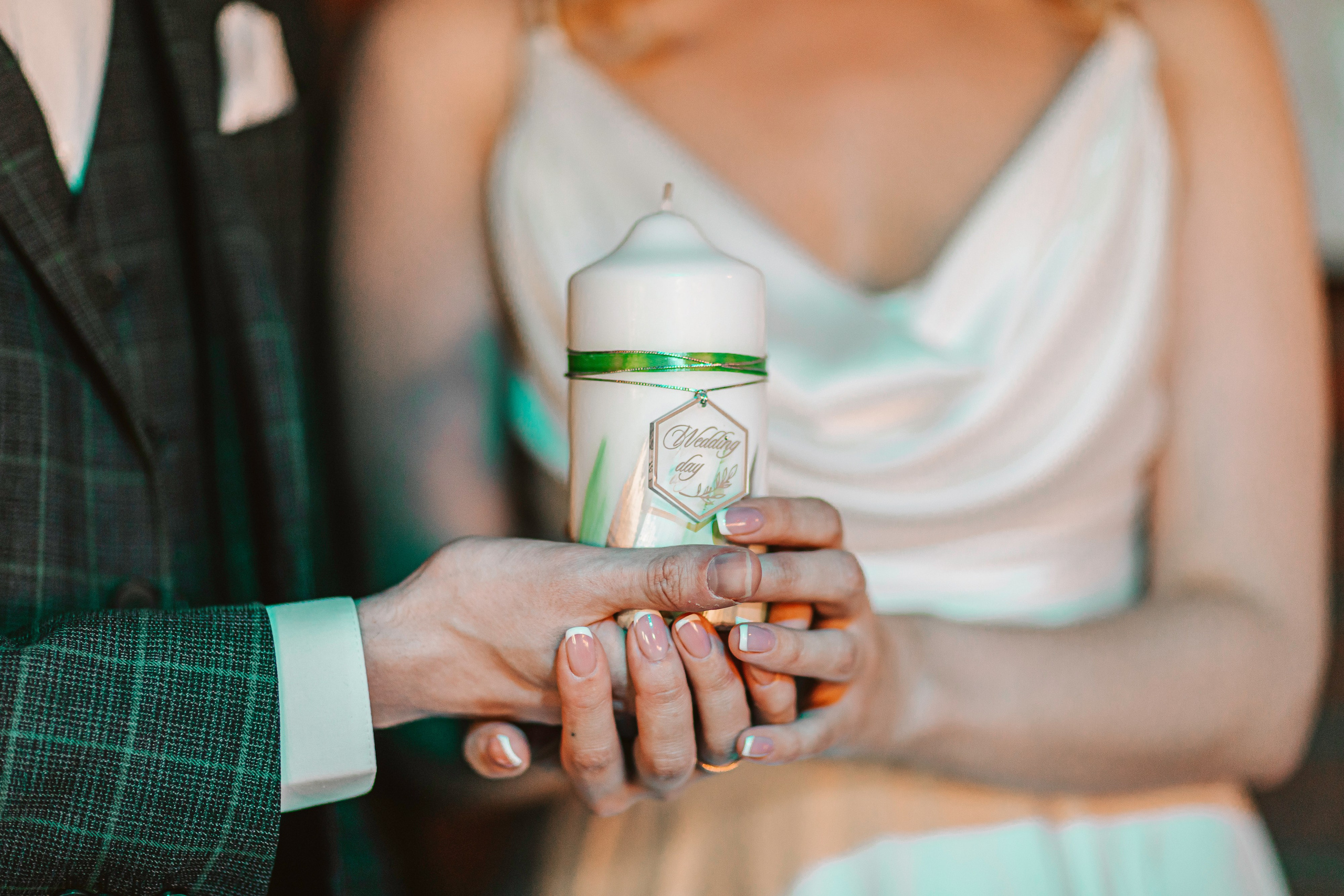 С ЛЮБОВЬЮ, ТИНДЕР