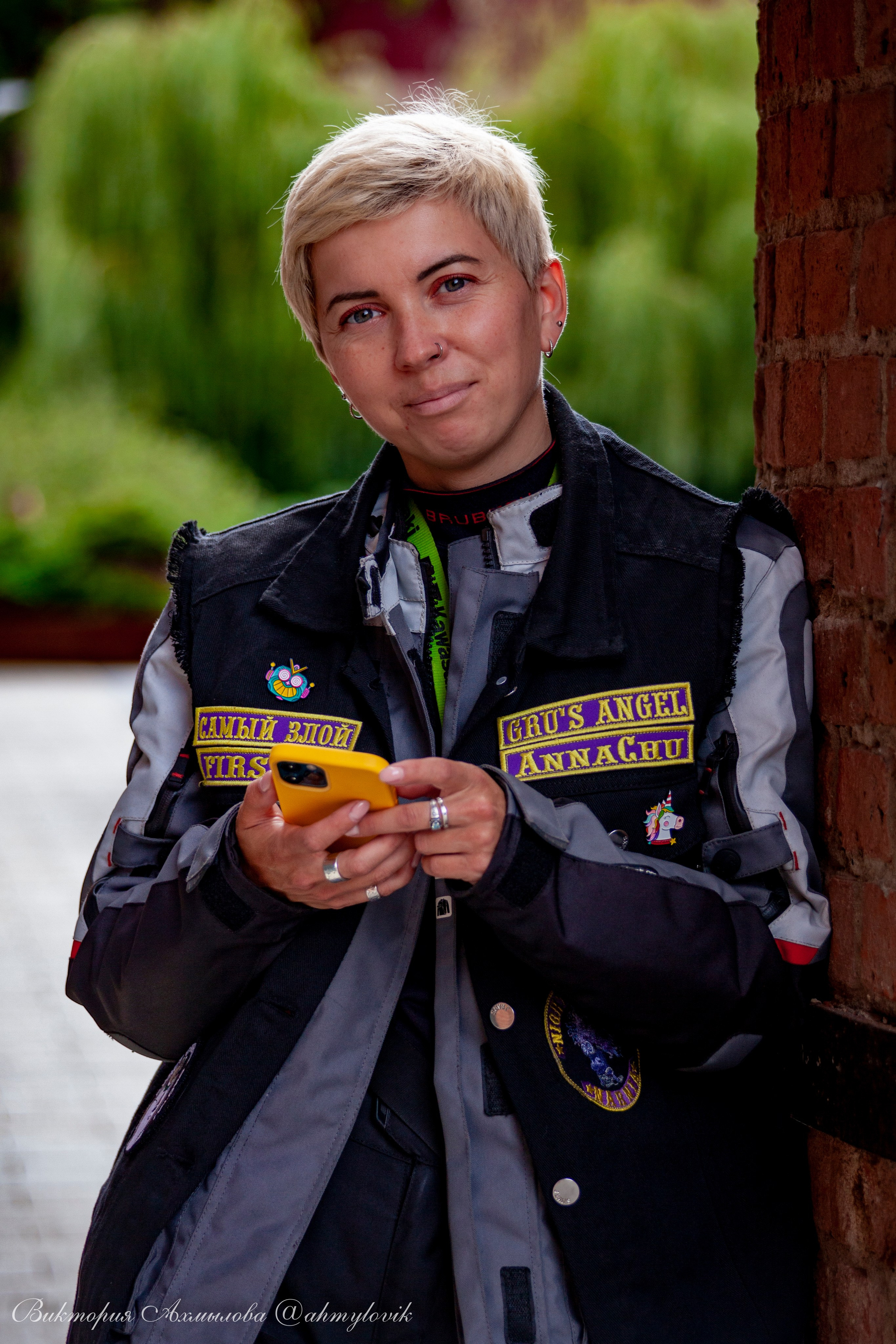 Аня и Гринч (Kawasaki Ninja 250). Виктория Ахмылова. Фотограф в Москве