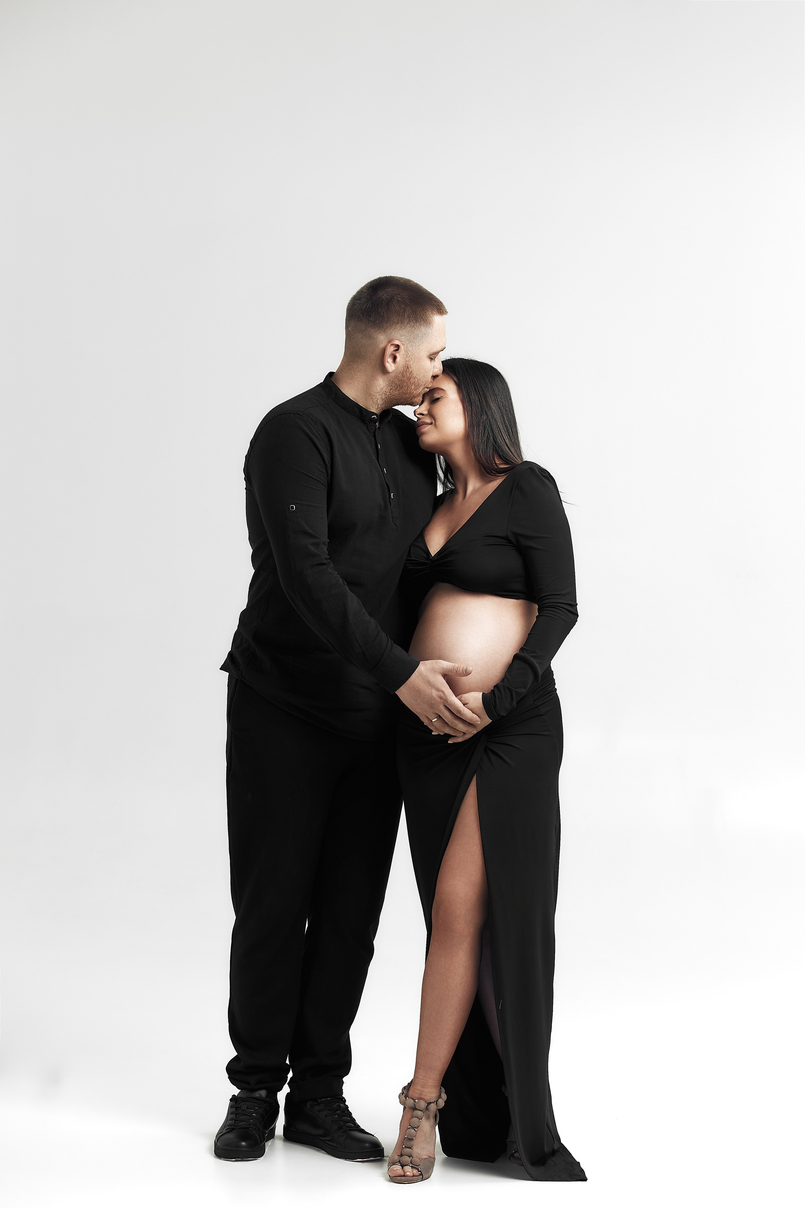 Фотосессия «В ожидании чуда» — нежные и трогательные моменты от профессионального фотографа. Дмитрий Мазуркевич: Профессиональный Репортажный Фотограф