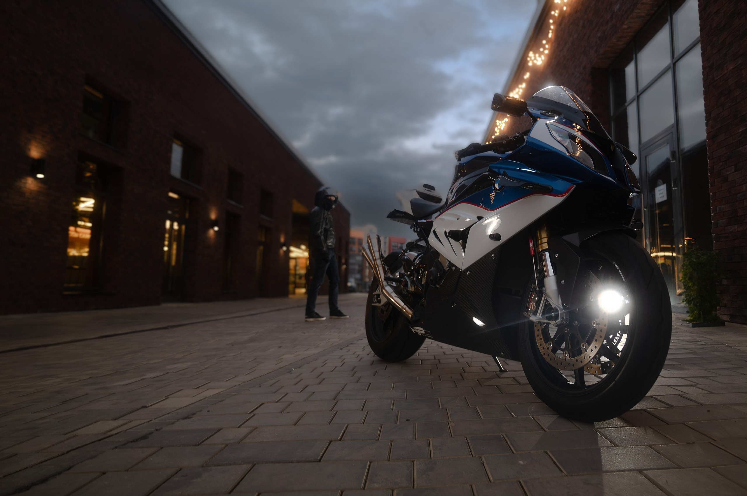 Игорь. Контент фотограф Илья Урс