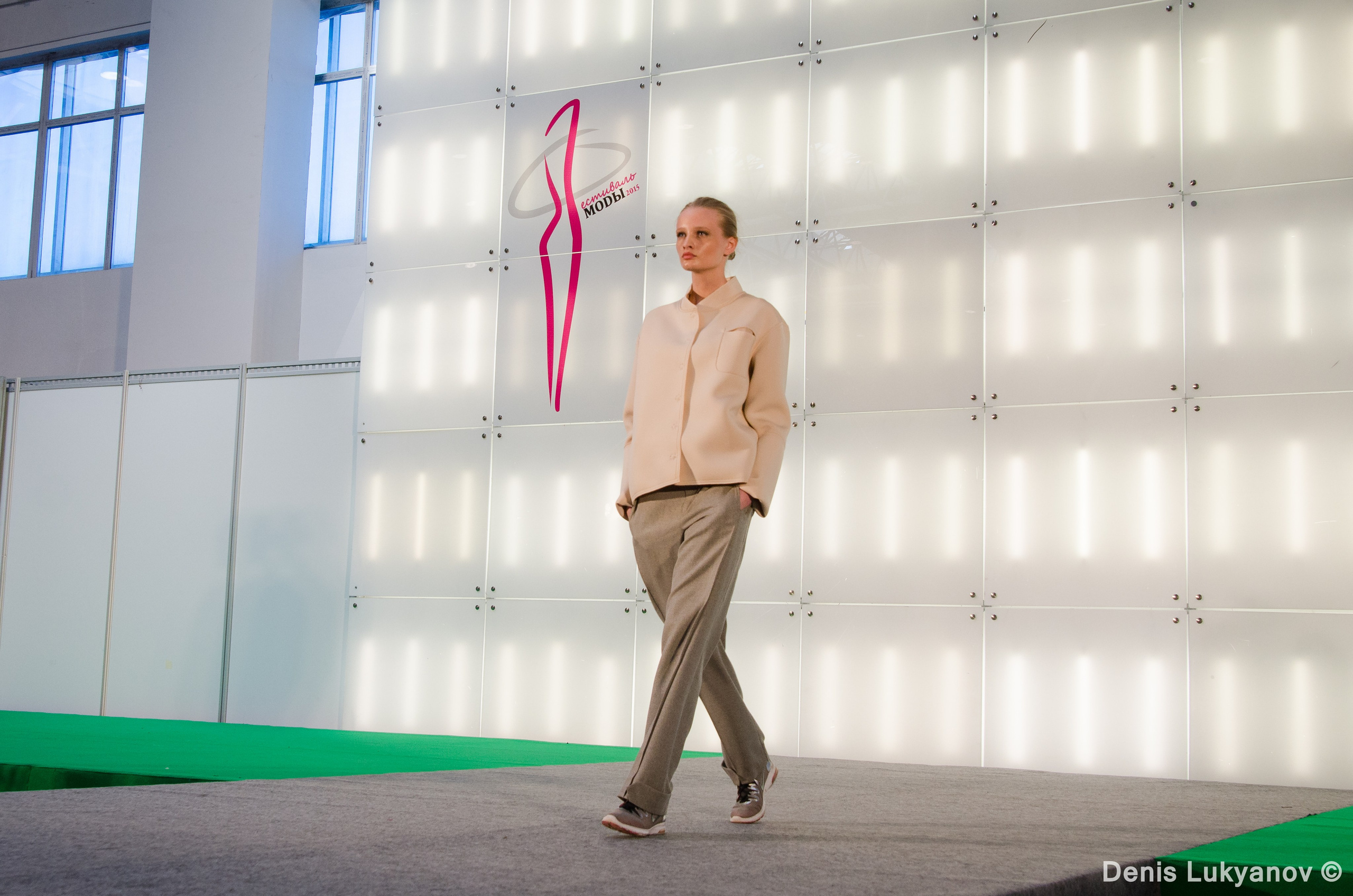 Формула Моды.Континент. Свадебный и семейный фотограф Денис Лукьянов в Краснодаре, Краснодарском крае и Республике Крым