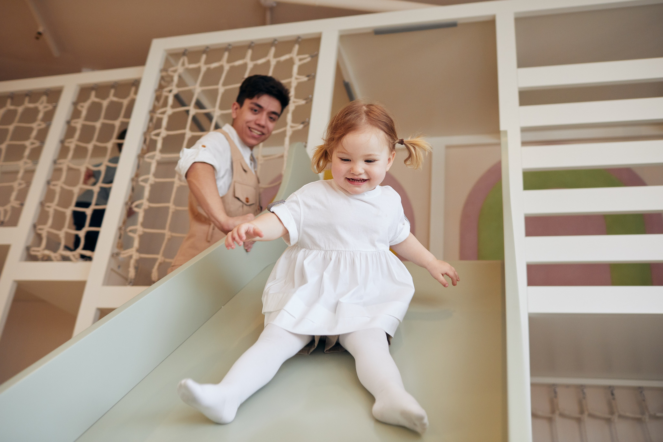 Катя — 2 года. Репортажный фотограф в Москве Константин Дерягин