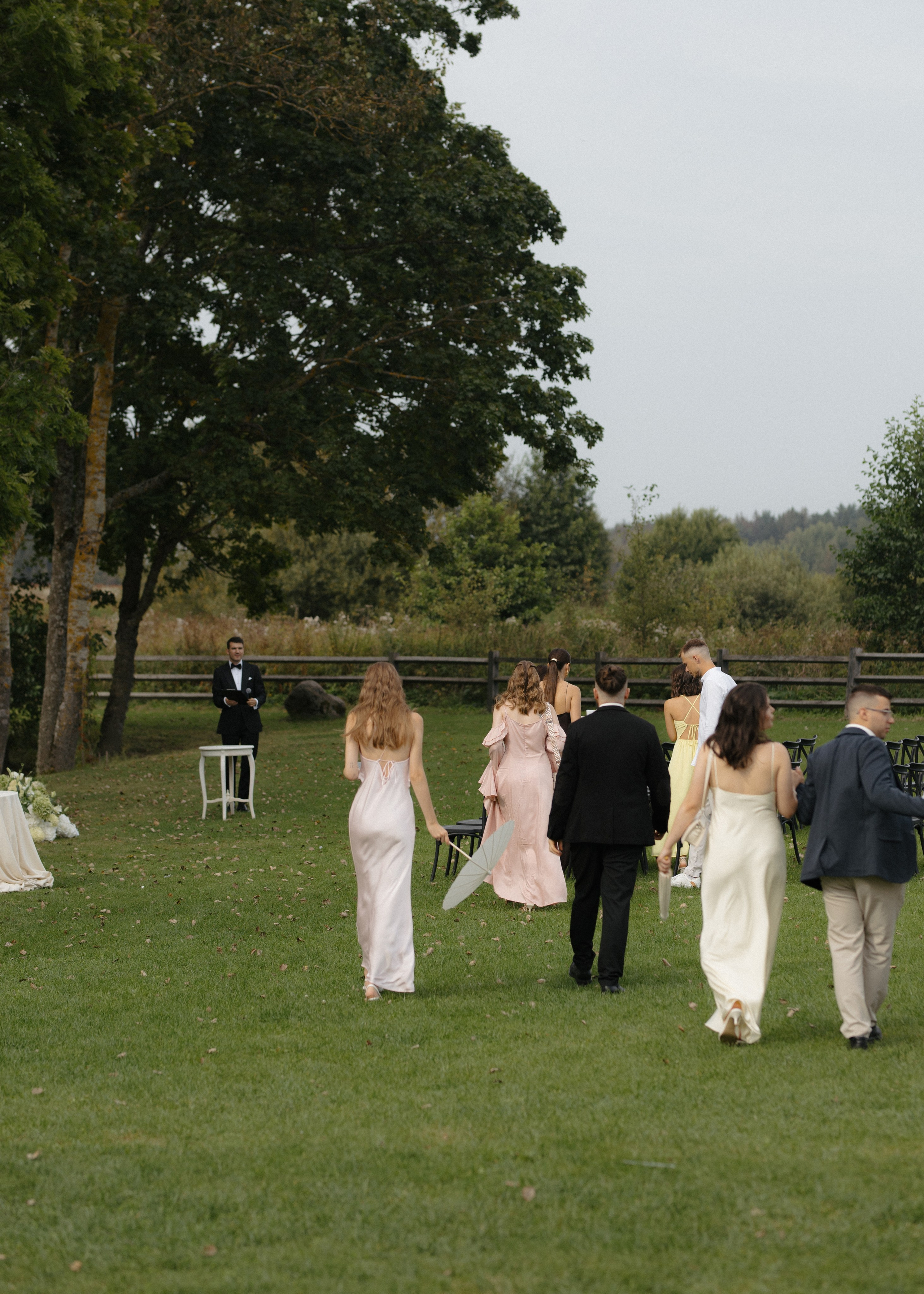 AUGUST. Свадебный фотограф Минск