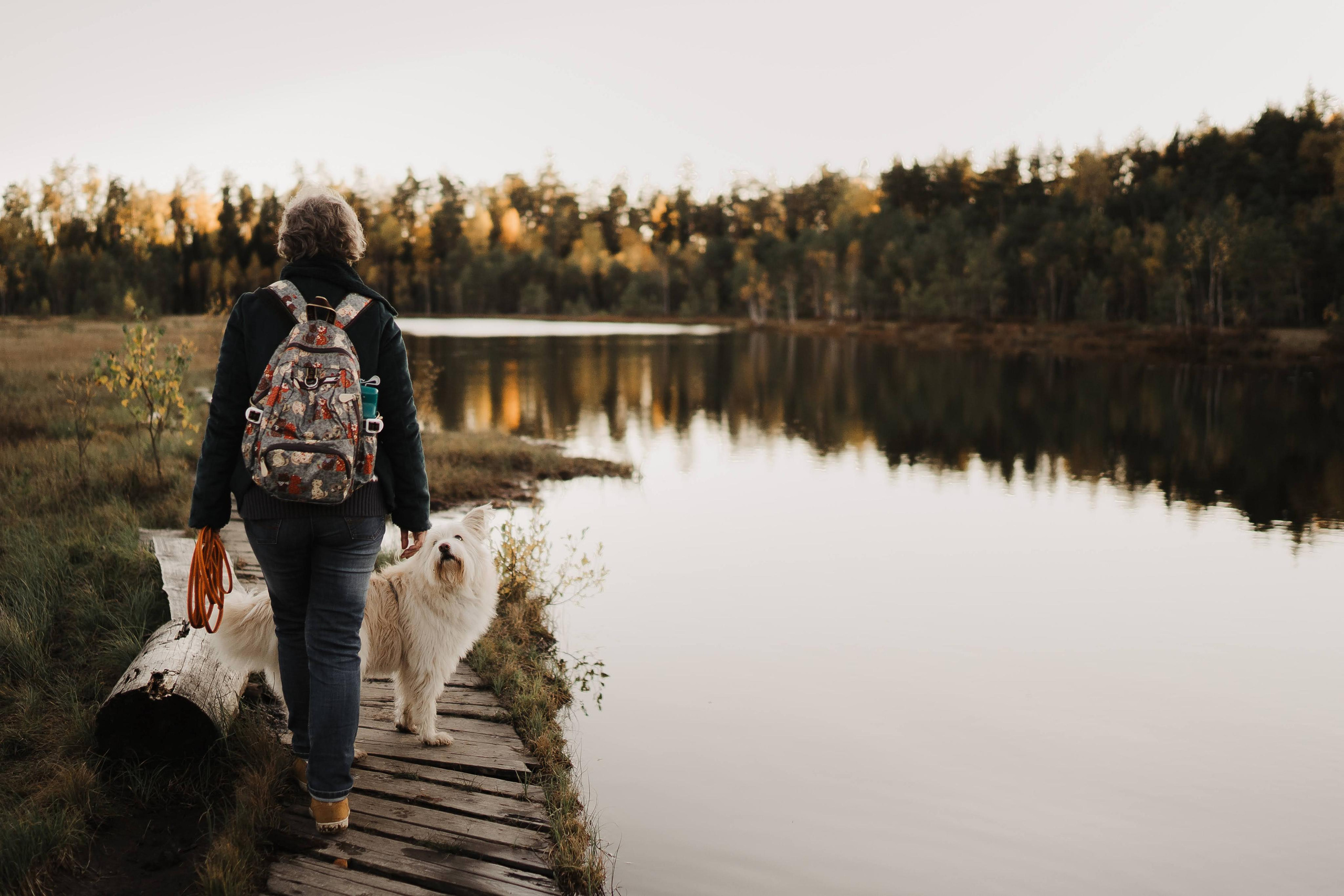 Julia and Marta. Real moments between people and their dogs