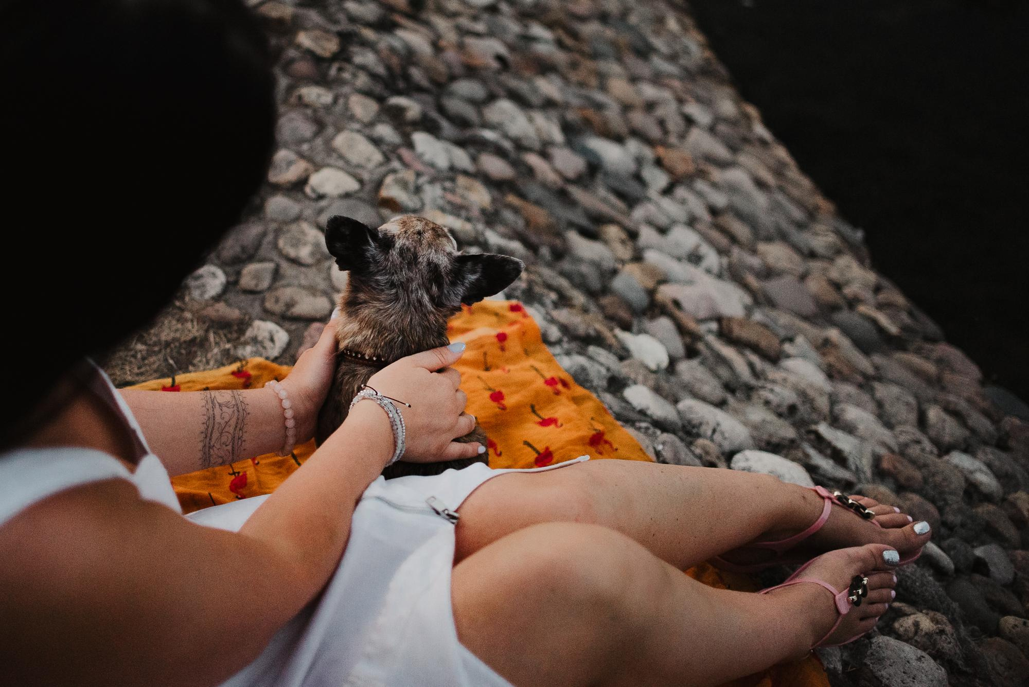 Elena and Vegas. Real moments between people and their dogs