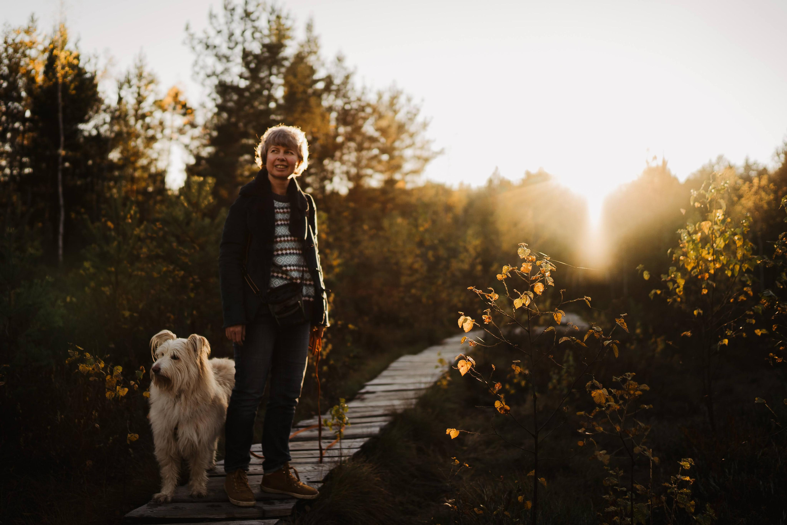 Julia and Marta. Real moments between people and their dogs