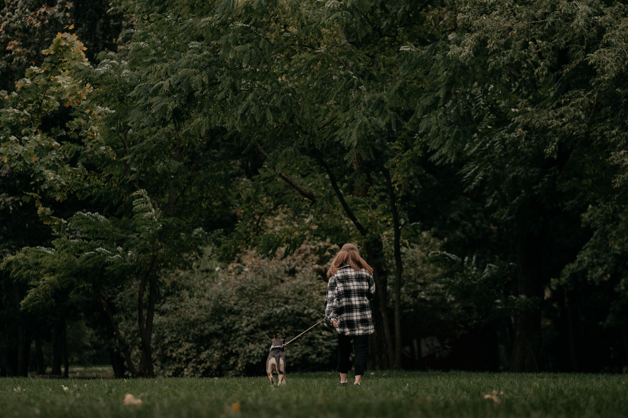 Elena and Molli. Real moments between people and their dogs