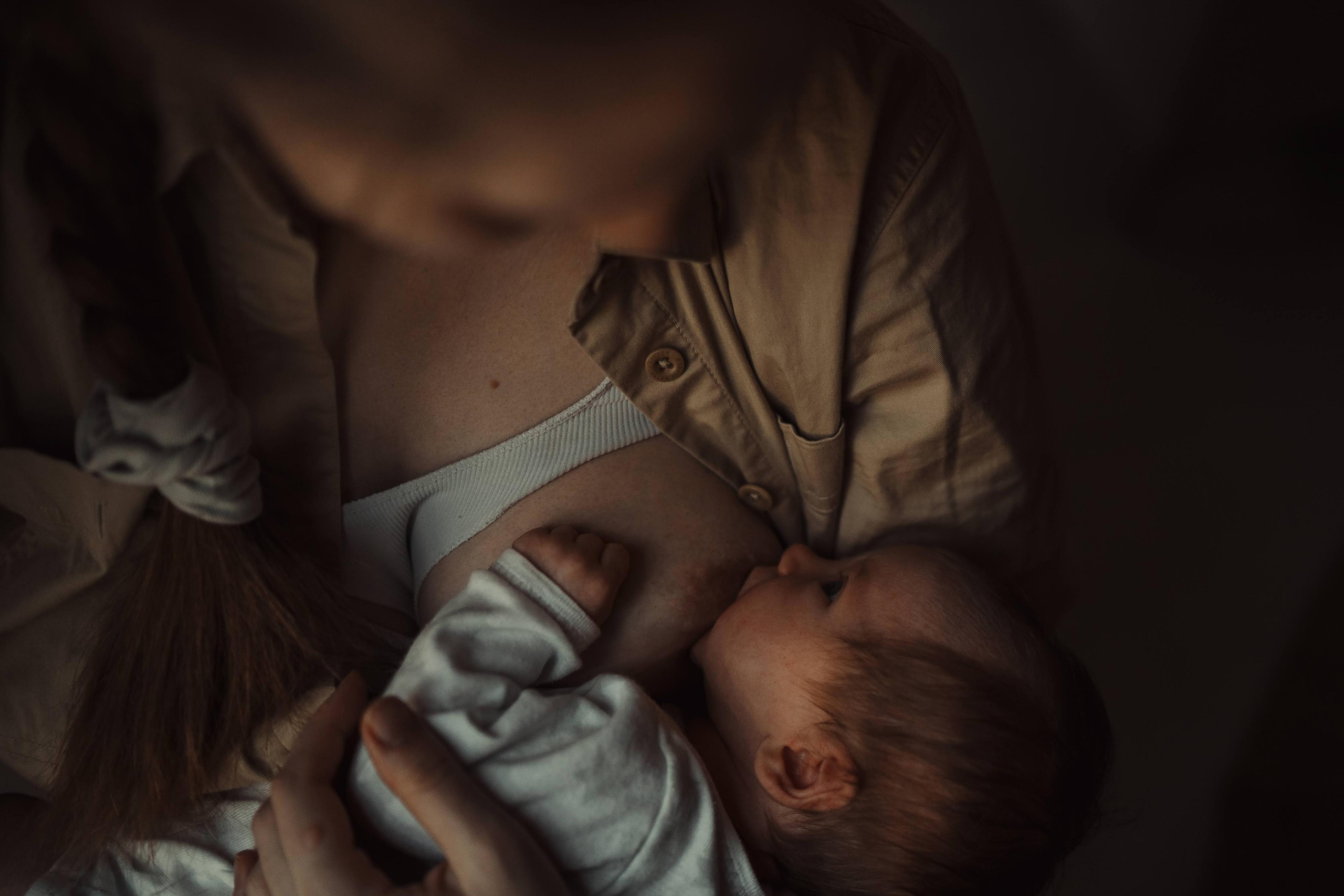 Family photo shoot. Real moments between people and their dogs