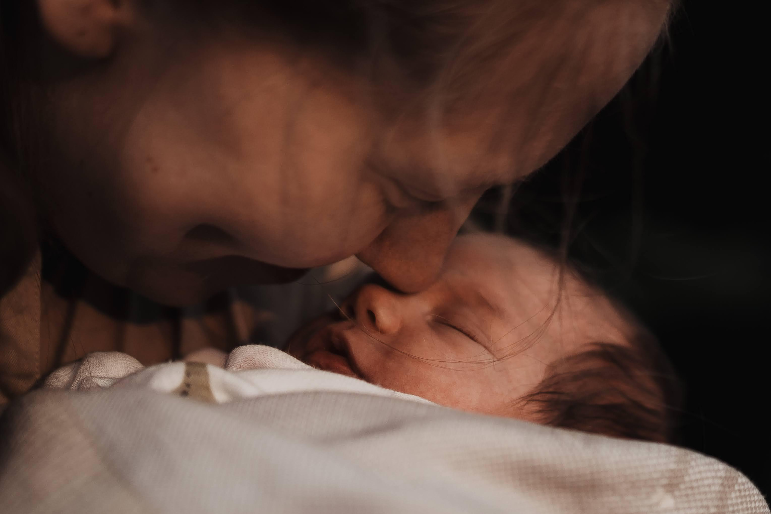 Family photo shoot. Real moments between people and their dogs