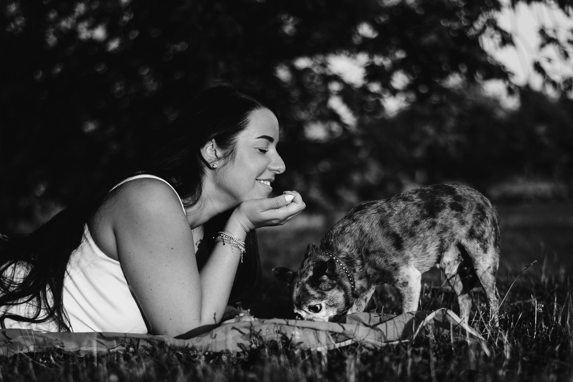 Elena and Vegas. Real moments between people and their dogs