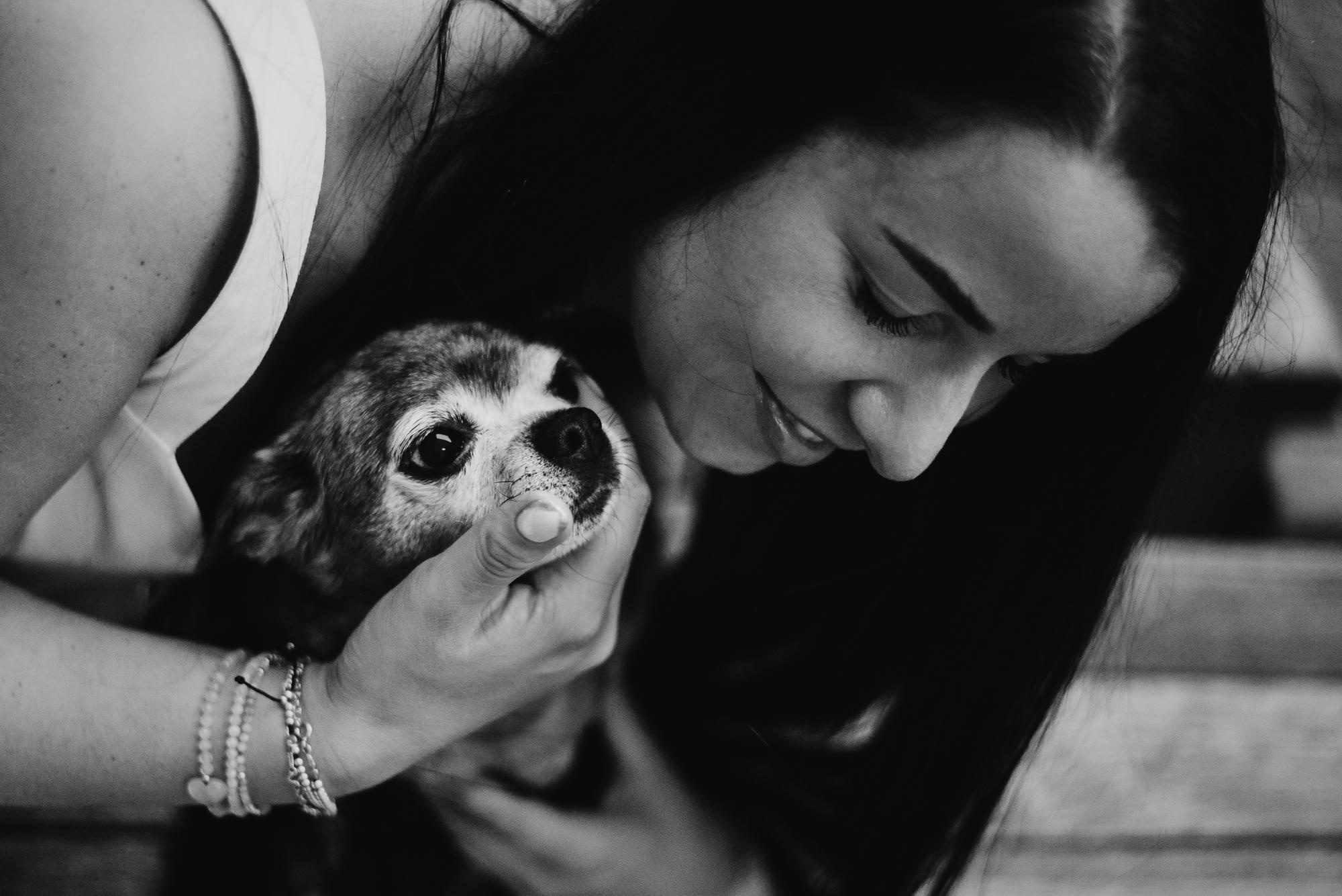 Elena and Vegas. Real moments between people and their dogs